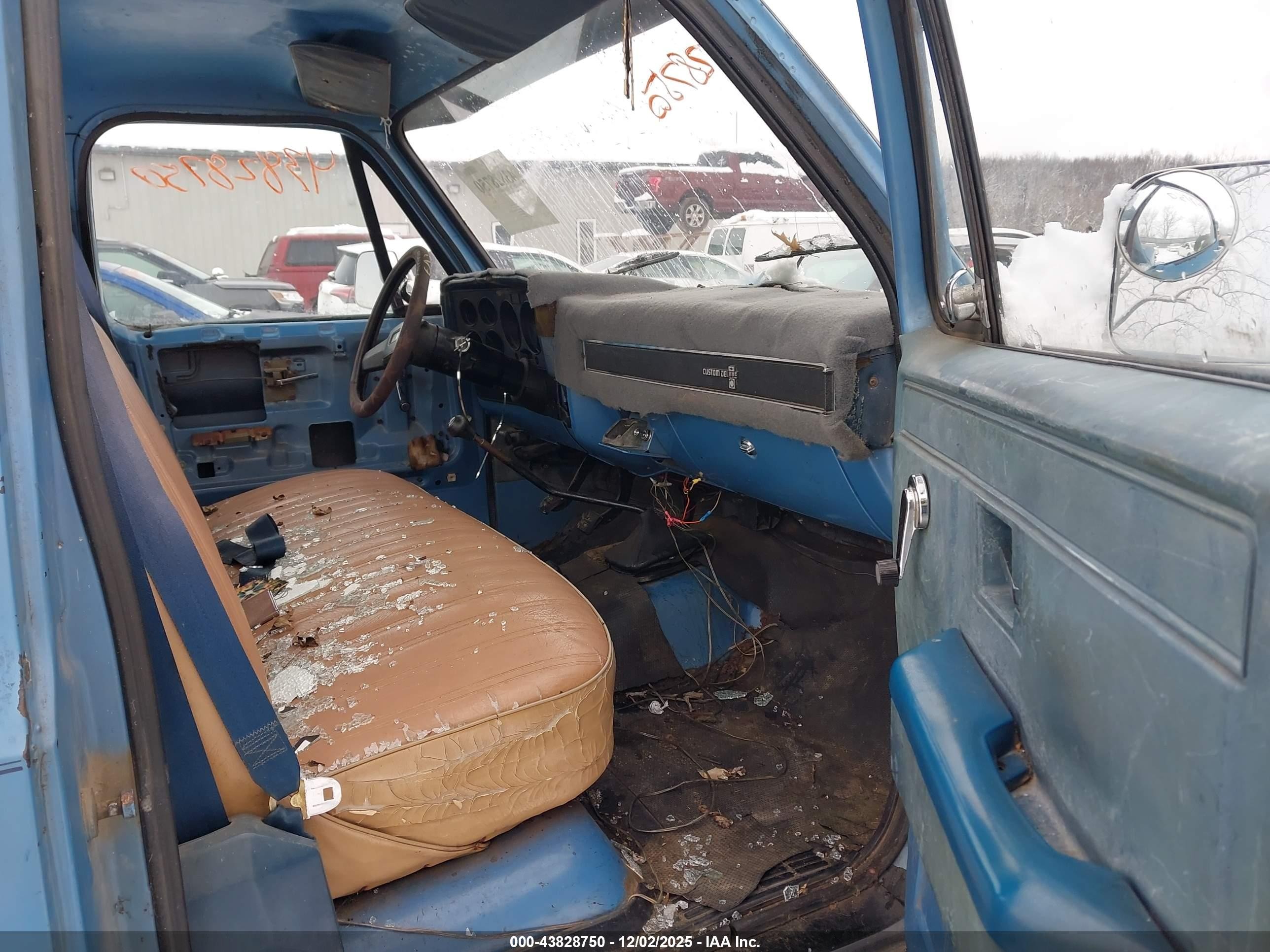 1985 Chevrolet C20   Синий vin: 1GCGC24MXFF435368