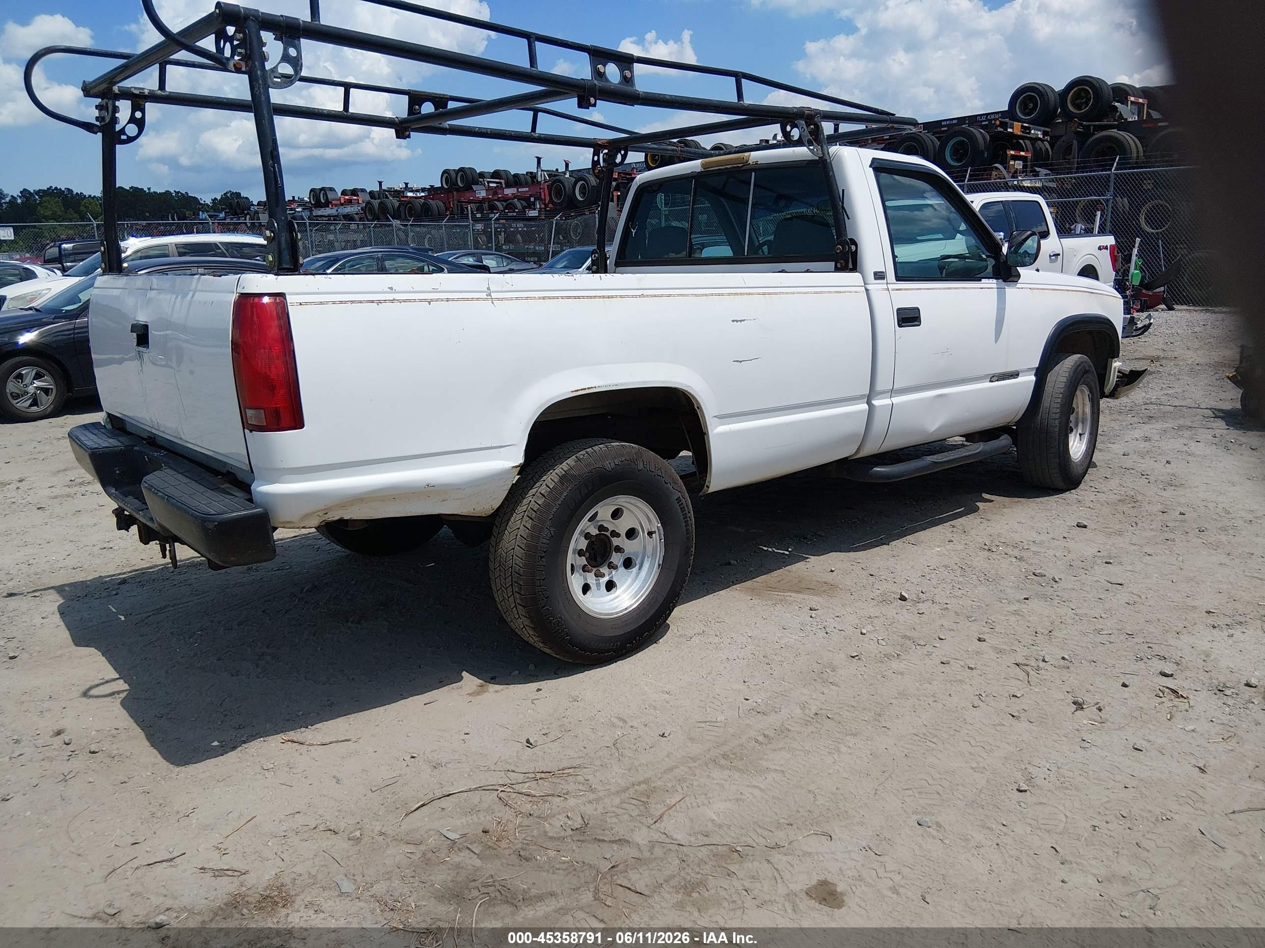 1996 Chevrolet Gmt-400 C2500 Белый vin: 1GCGC24R5TZ219949