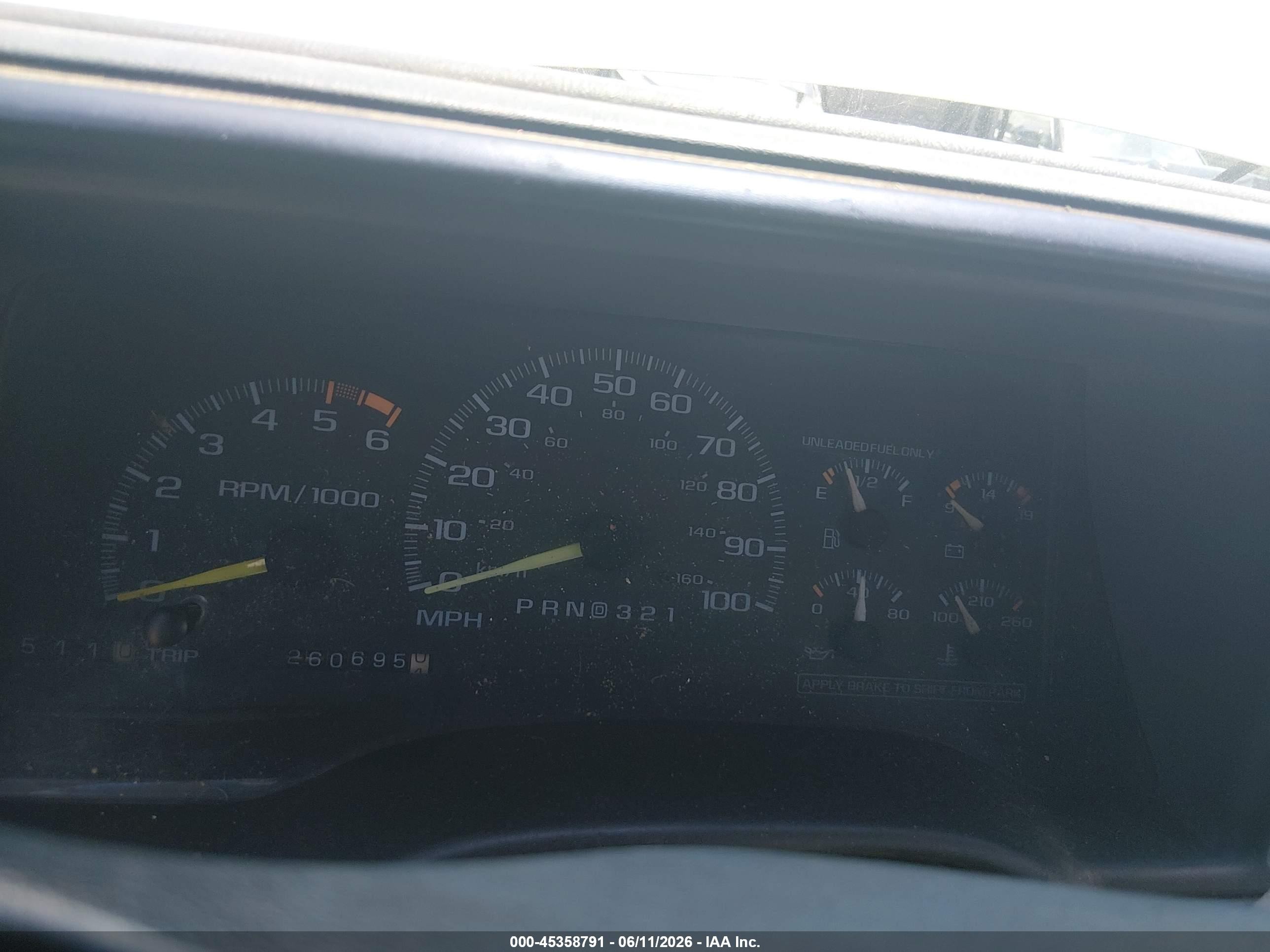 1996 Chevrolet Gmt-400 C2500 Белый vin: 1GCGC24R5TZ219949