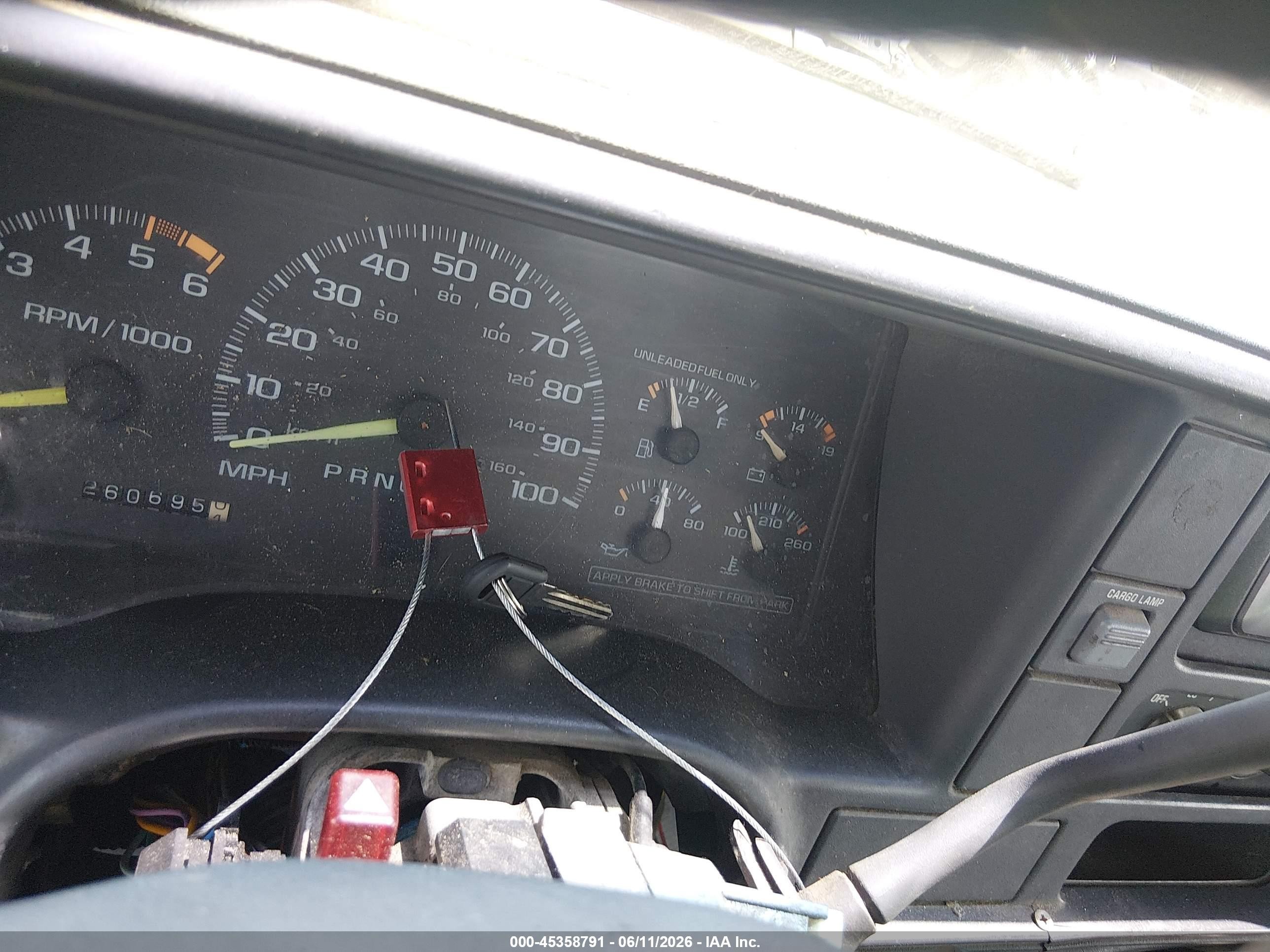 1996 Chevrolet Gmt-400 C2500 Белый vin: 1GCGC24R5TZ219949