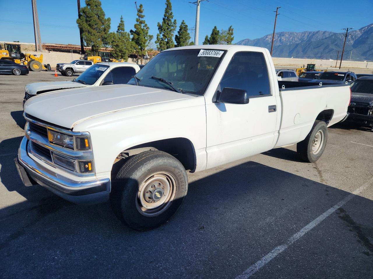 1GCGC24R5YR110365