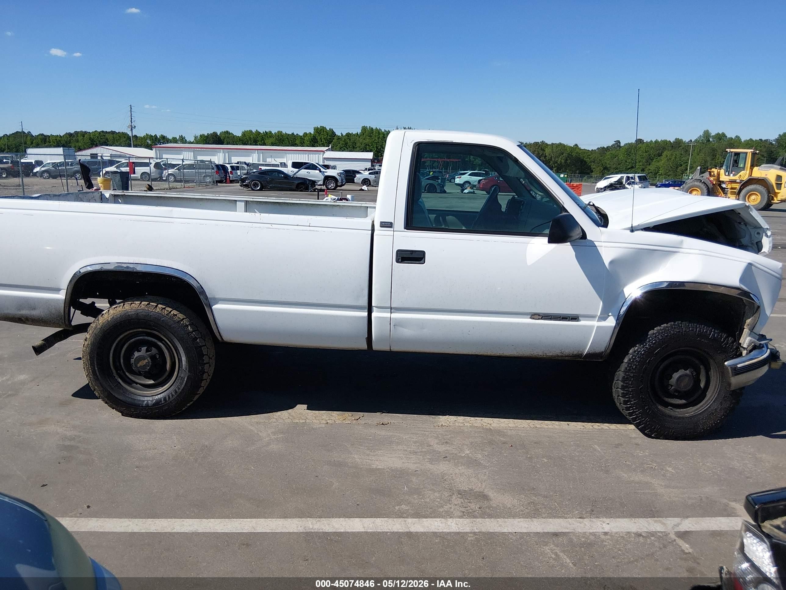 1996 Chevrolet Gmt-400 C2500 White vin: 1GCGC24R6TZ190770