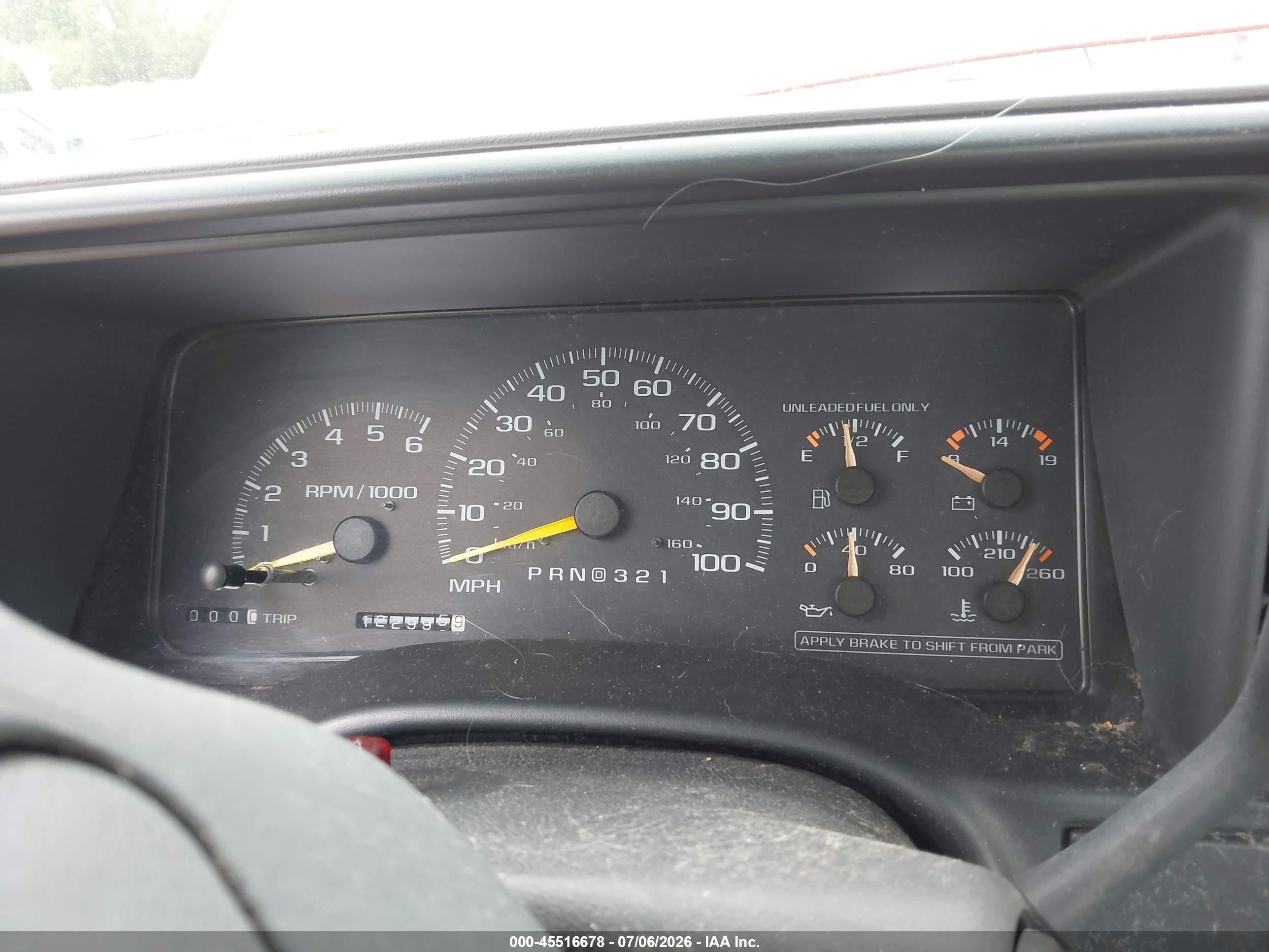 1997 Chevrolet C/k 2500 Hd Fleetside Red vin: 1GCGC24R9VZ167924