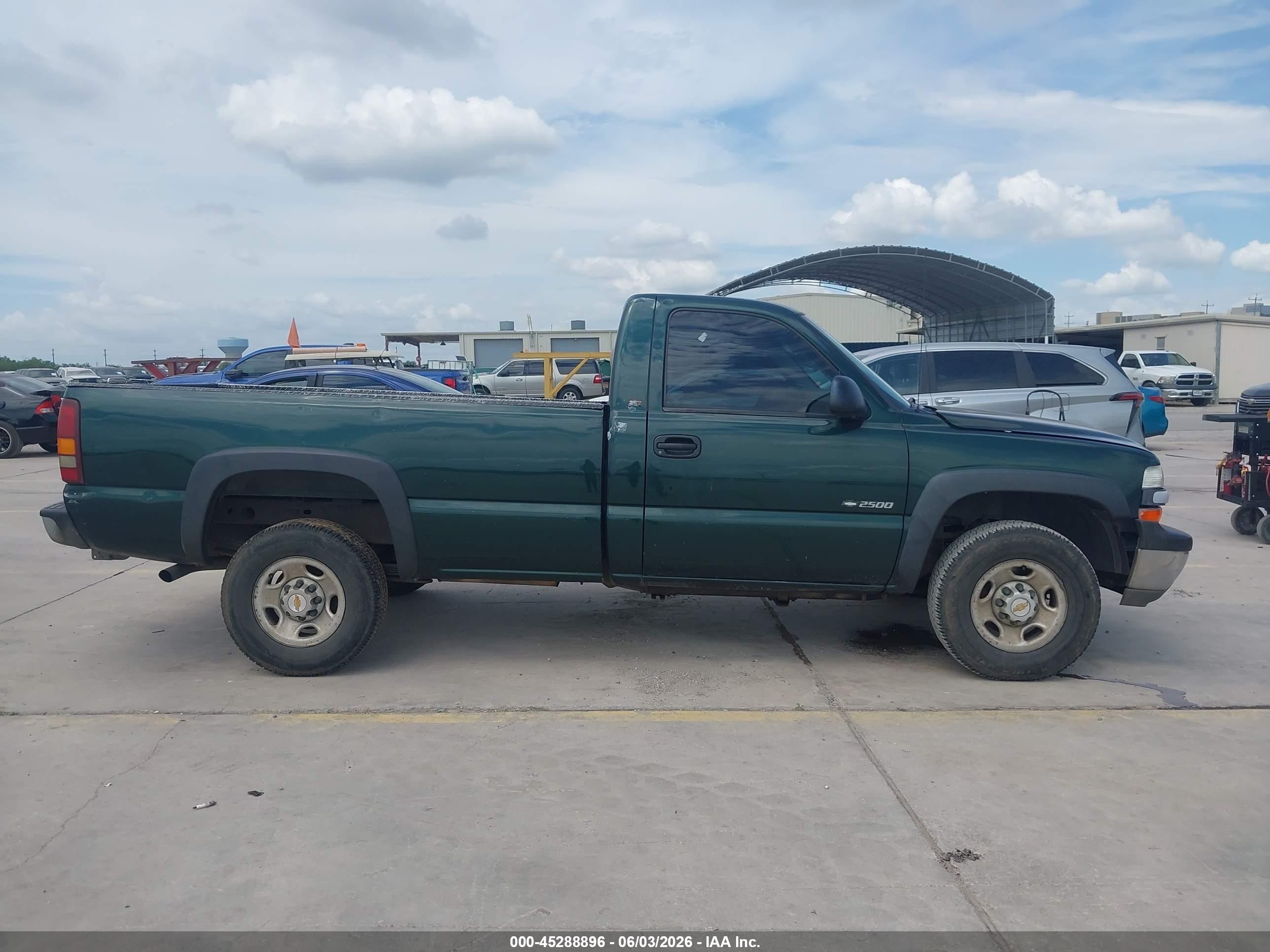 2001 Chevrolet Silverado 2500   Green vin: 1GCGC24U11Z289045