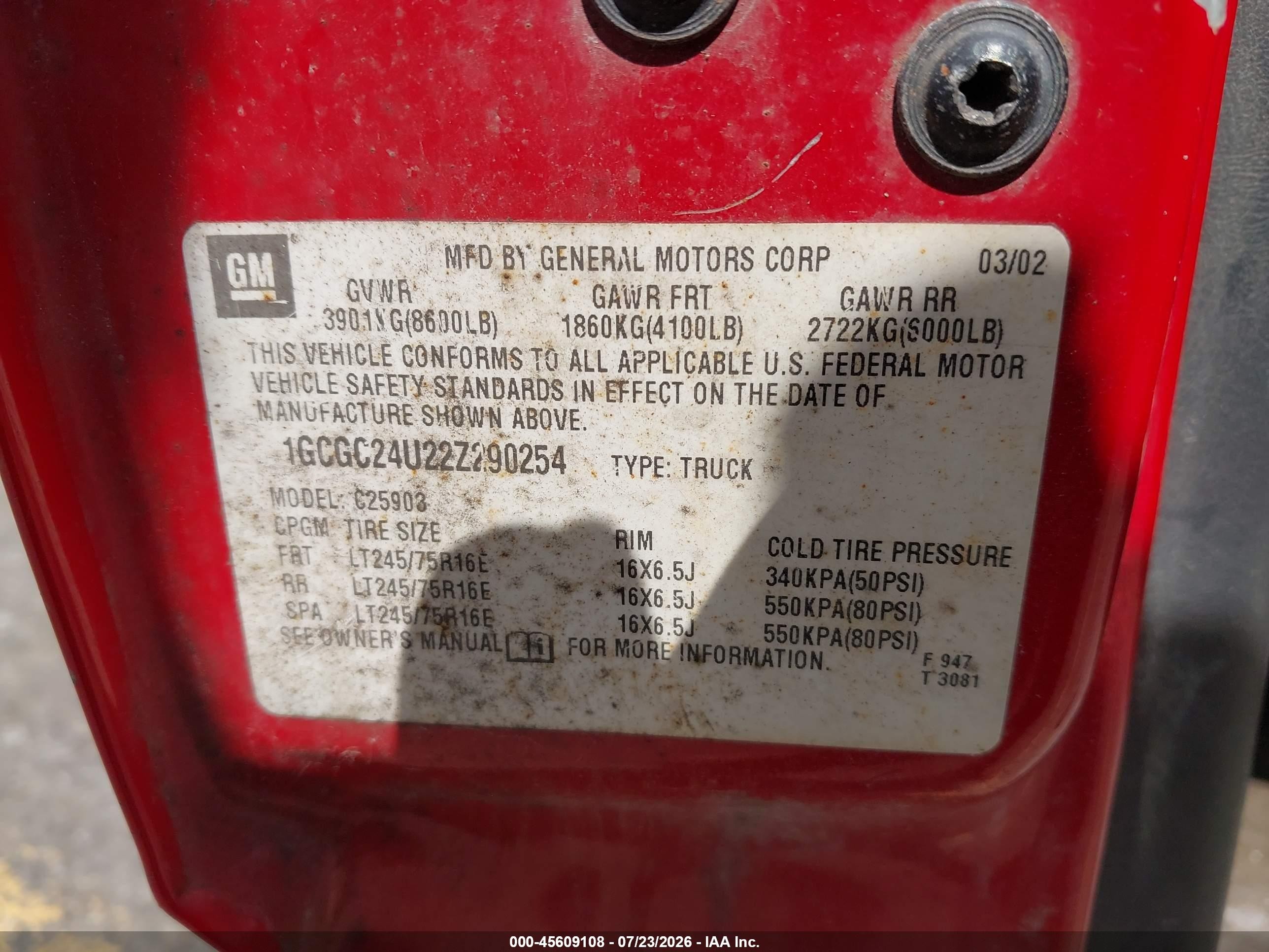 2002 Chevrolet Silverado 2500   Red vin: 1GCGC24U22Z290254