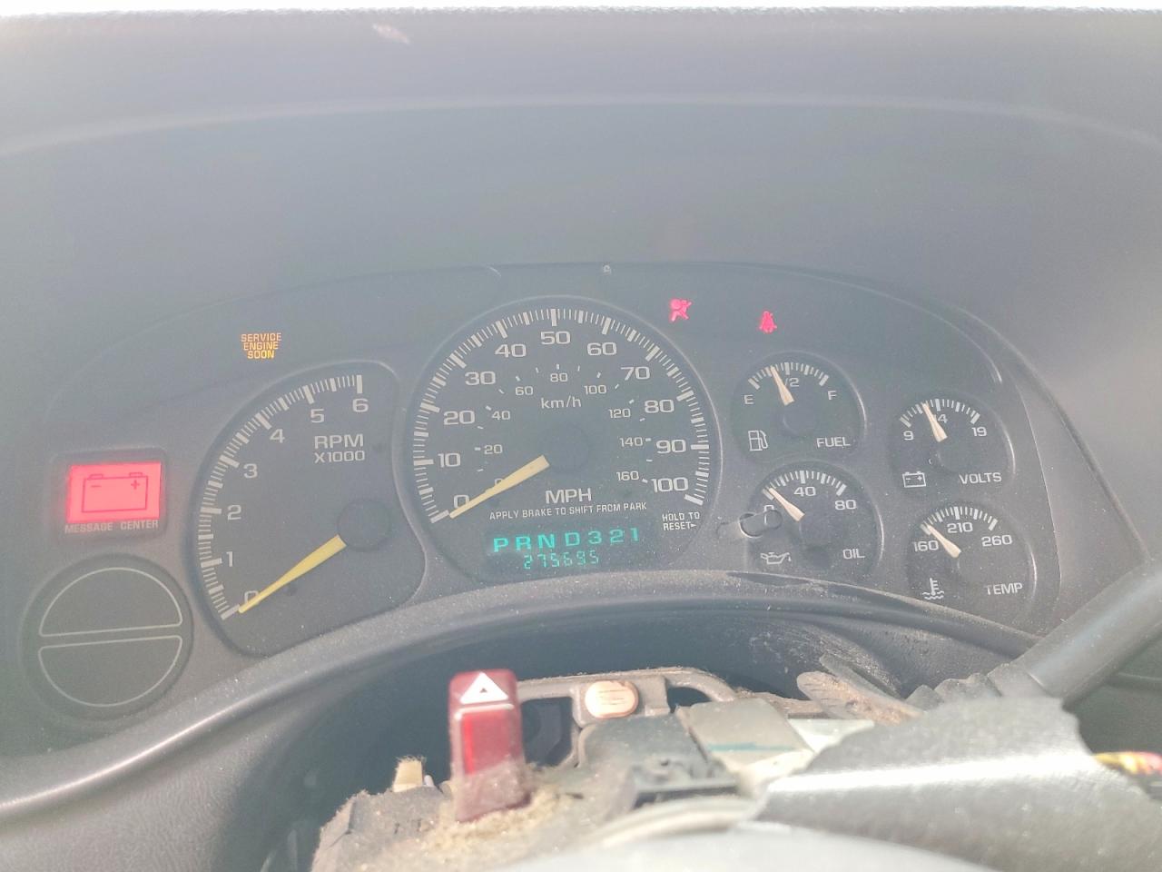 2000 Chevrolet Silverado C2500 Белый vin: 1GCGC24U3YZ258244
