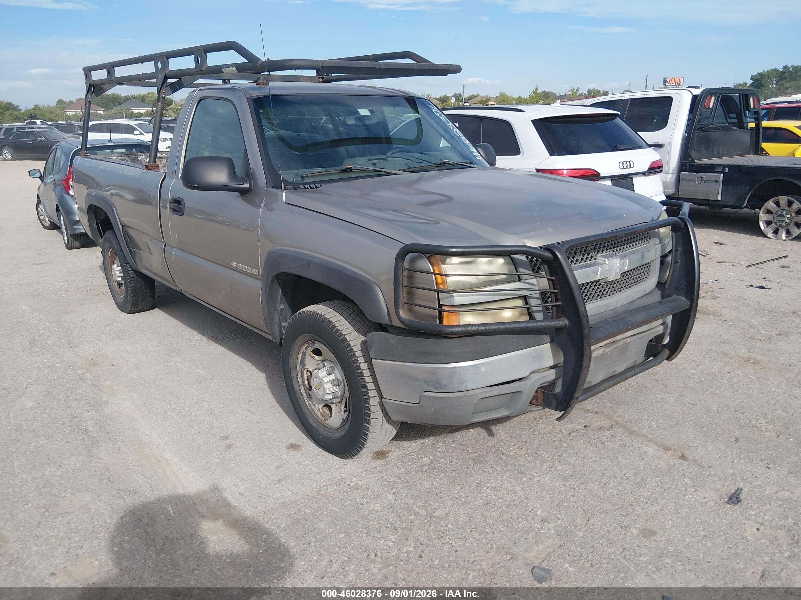 2003 Chevrolet Silverado 2500 Work Truck Champagne vin: 1GCGC24U73Z215468