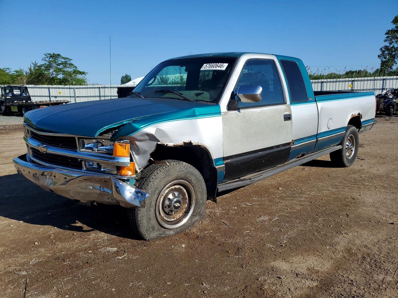 1996 Chevrolet Gmt-400 C2500 Двухцветный vin: 1GCGC29R4TE106347