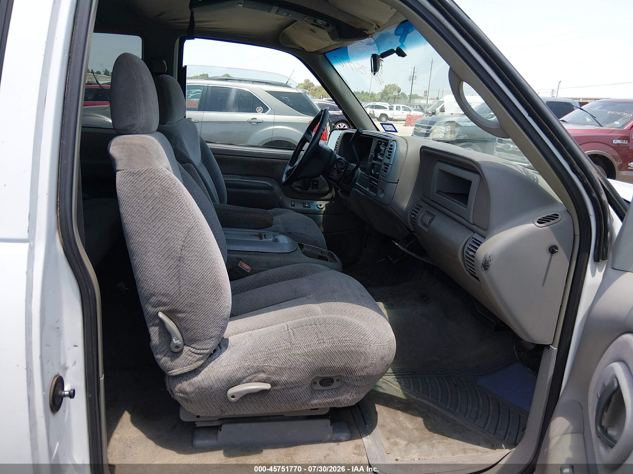 1998 Chevrolet C/k 2500 Fleetside White vin: 1GCGC29R6WE140889