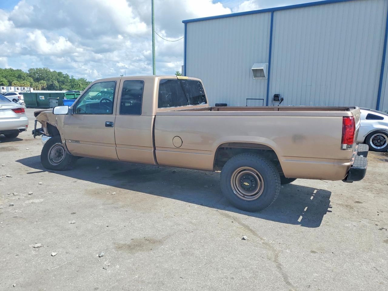 1996 Chevrolet Gmt-400 C2500 Brown vin: 1GCGC29R8TE184808