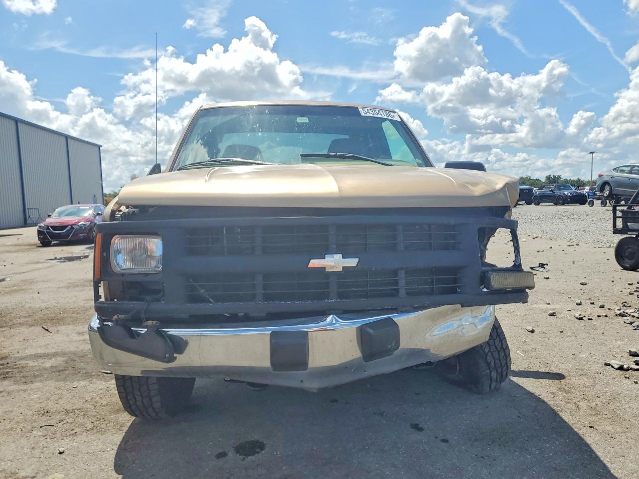 1996 Chevrolet Gmt-400 C2500 Brown vin: 1GCGC29R8TE184808