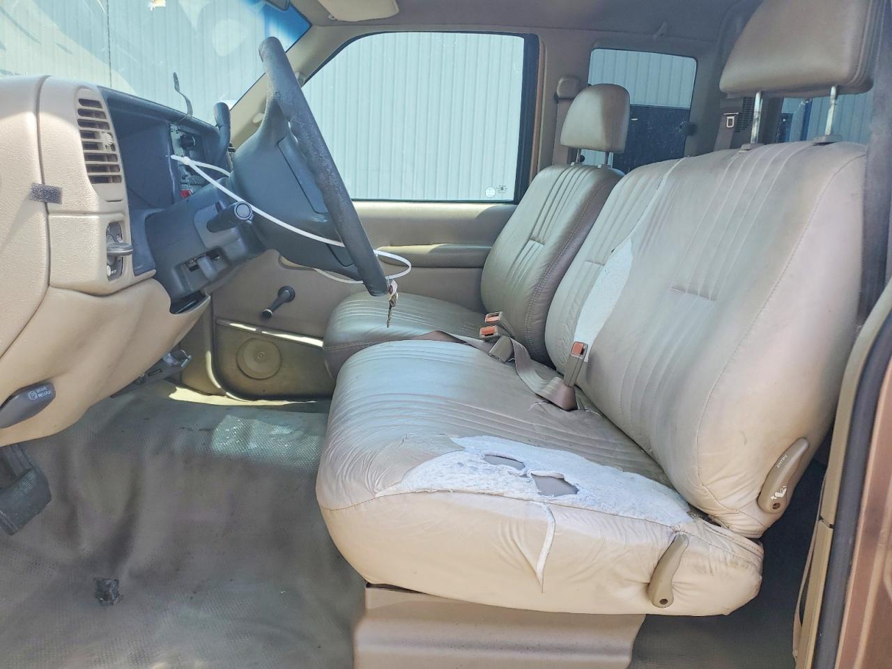 1996 Chevrolet Gmt-400 C2500 Brown vin: 1GCGC29R8TE184808