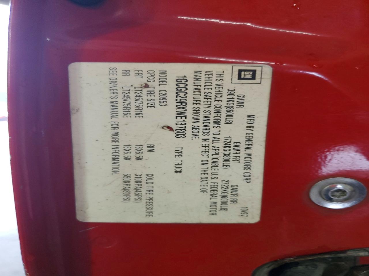 1998 Chevrolet Gmt-400 C2500 Red vin: 1GCGC29RXWE137803