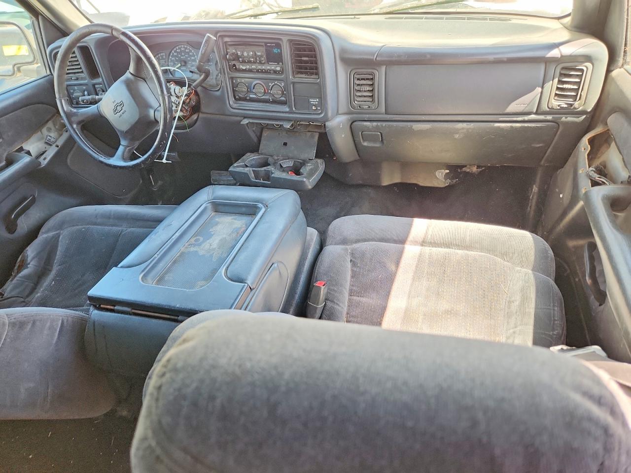 2000 Chevrolet Silverado C2500 White vin: 1GCGC29U1YE417004