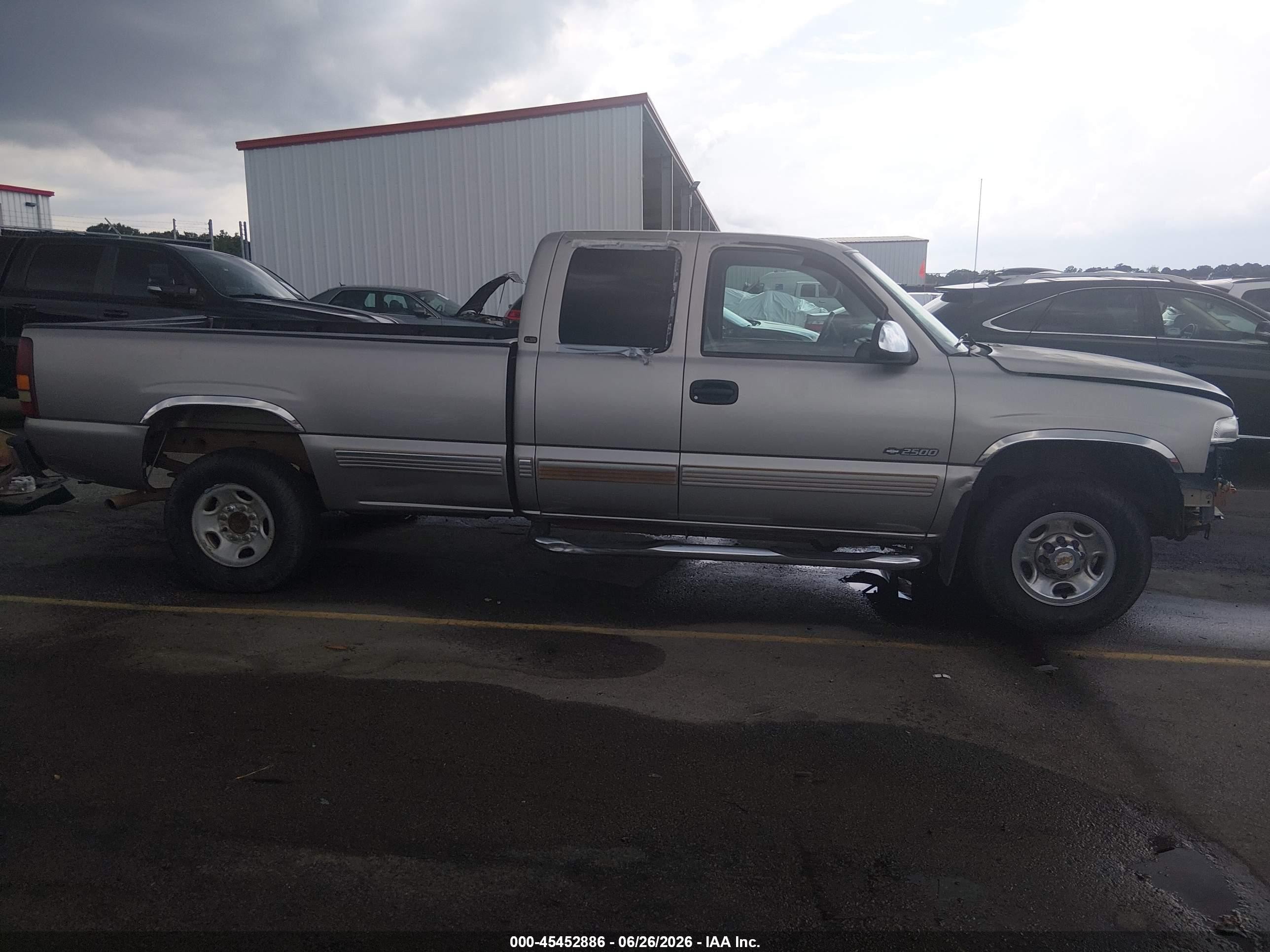 2000 Chevrolet Silverado 2500 Ls Tan vin: 1GCGC29U7YE416729