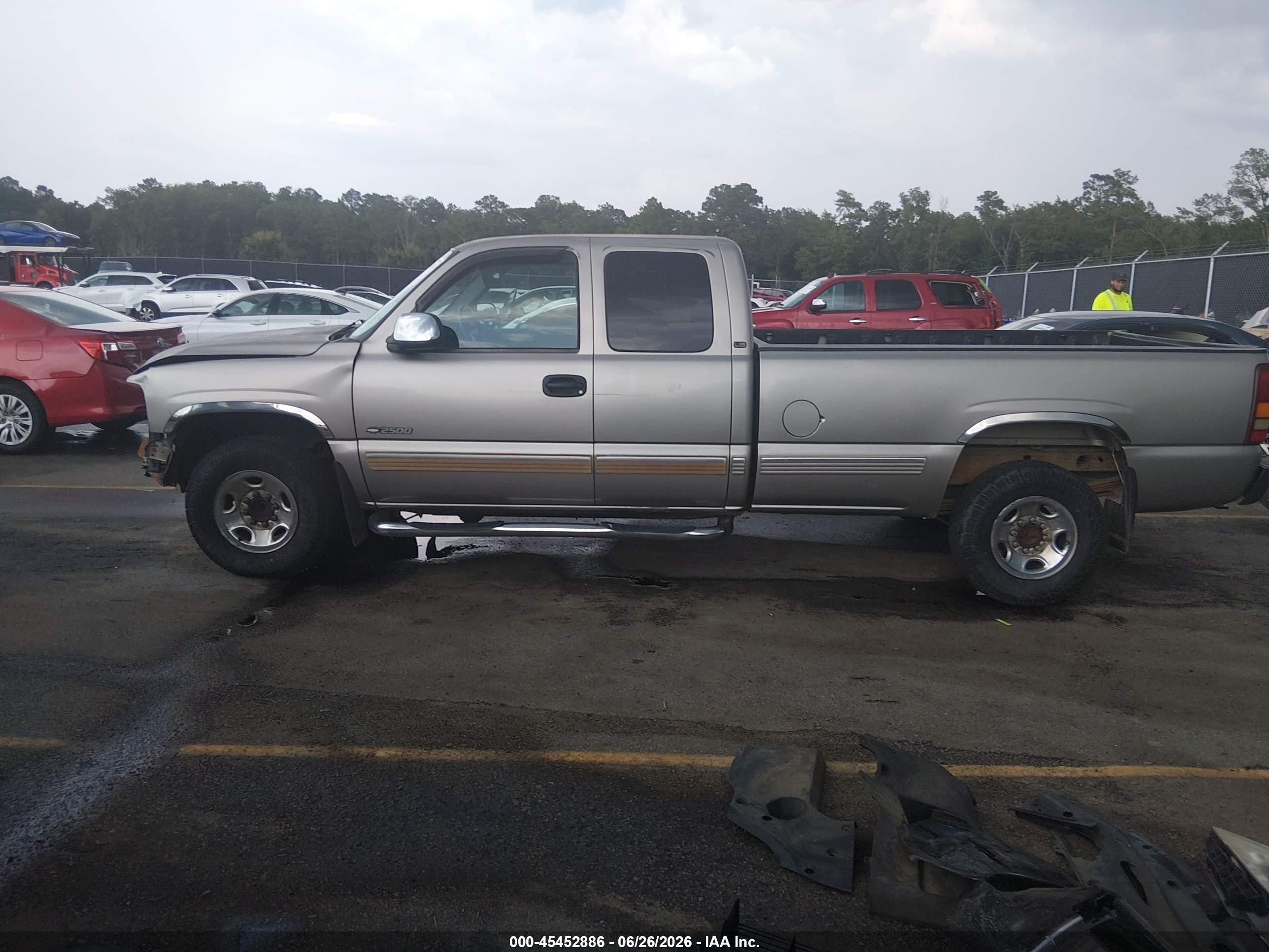 2000 Chevrolet Silverado 2500 Ls Tan vin: 1GCGC29U7YE416729