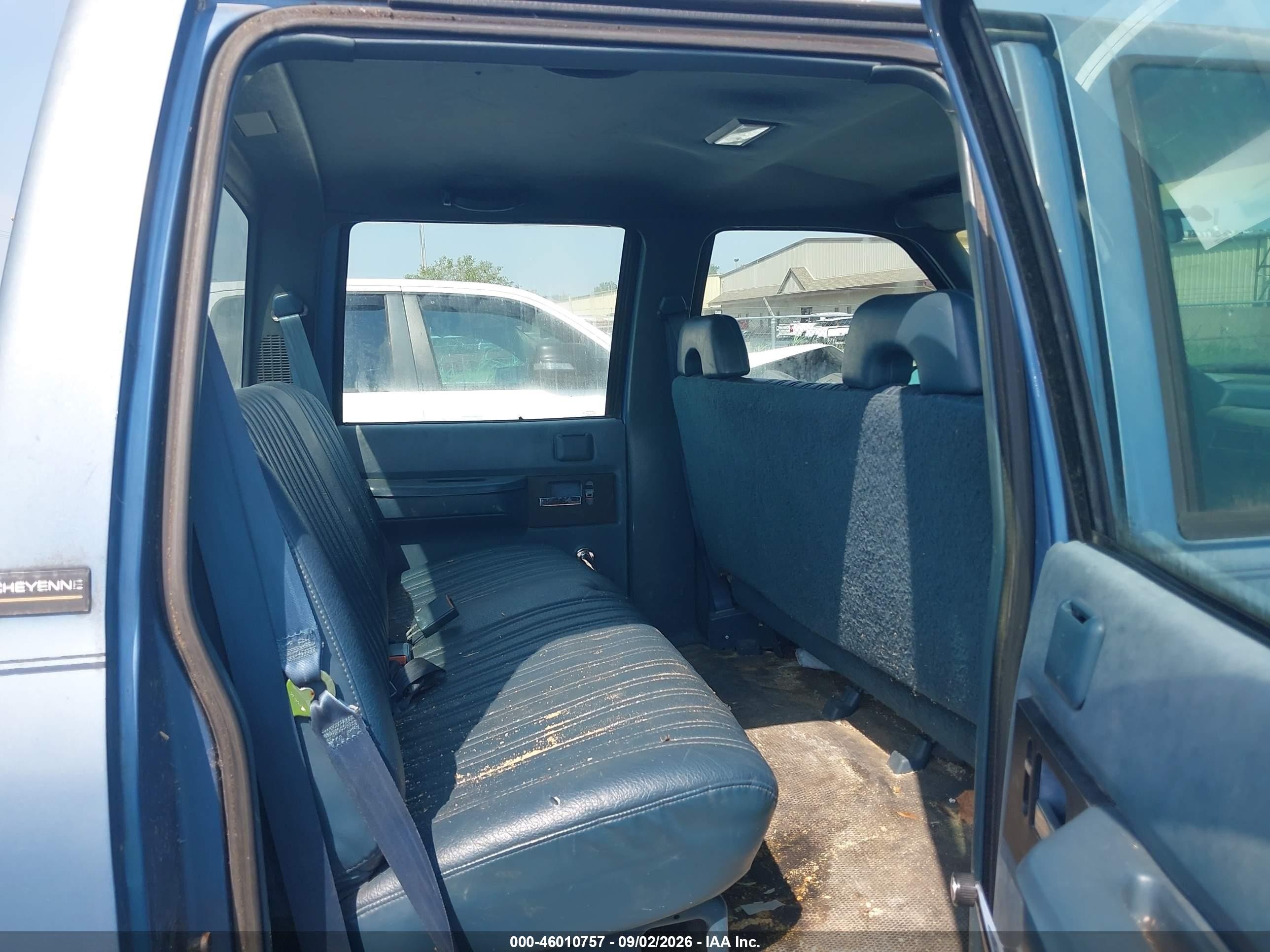 1994 Chevrolet Gmt-400 C3500 Blue vin: 1GCGC33K3RJ389132