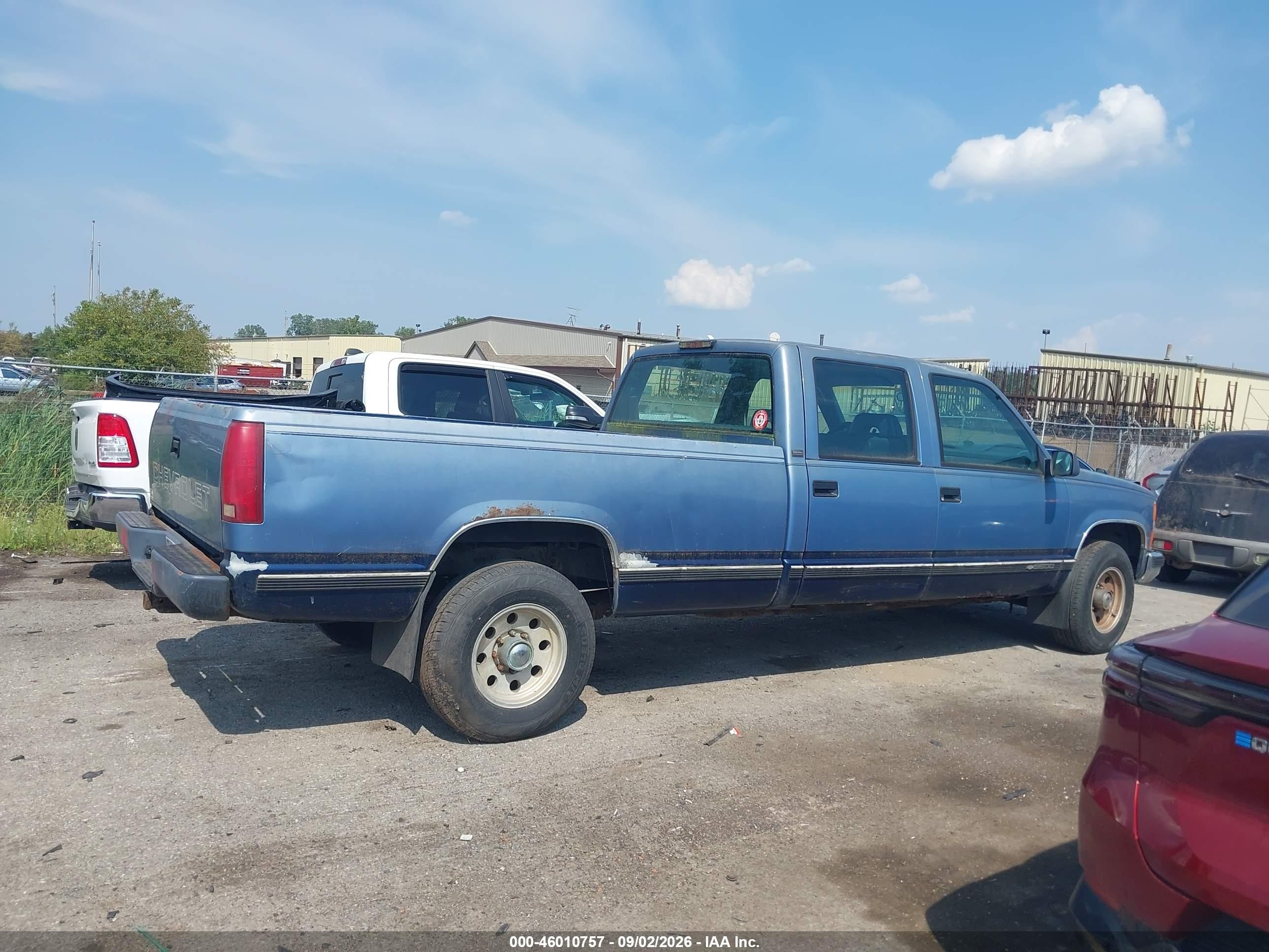 1994 Chevrolet Gmt-400 C3500 Blue vin: 1GCGC33K3RJ389132