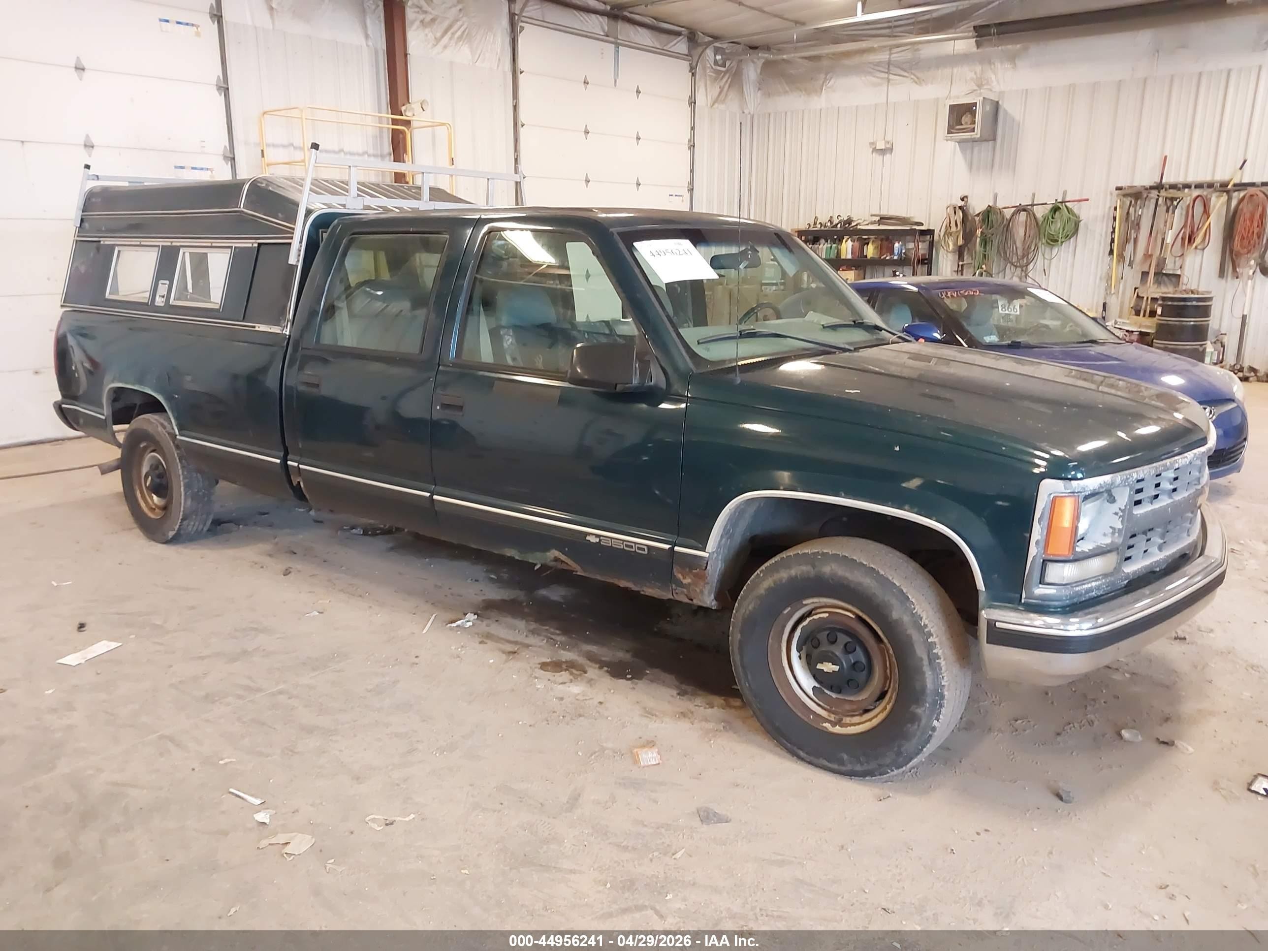 1GCGC33R1YF492998