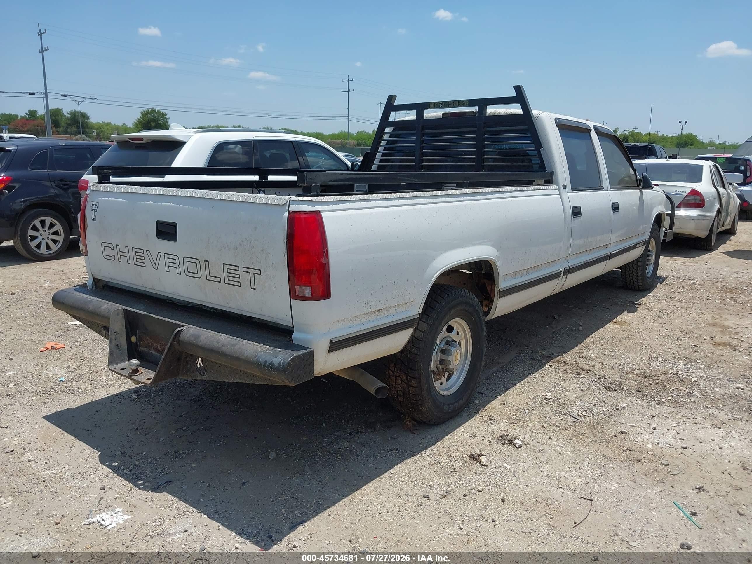1999 Chevrolet C/k 3500   White vin: 1GCGC33R2XF028813