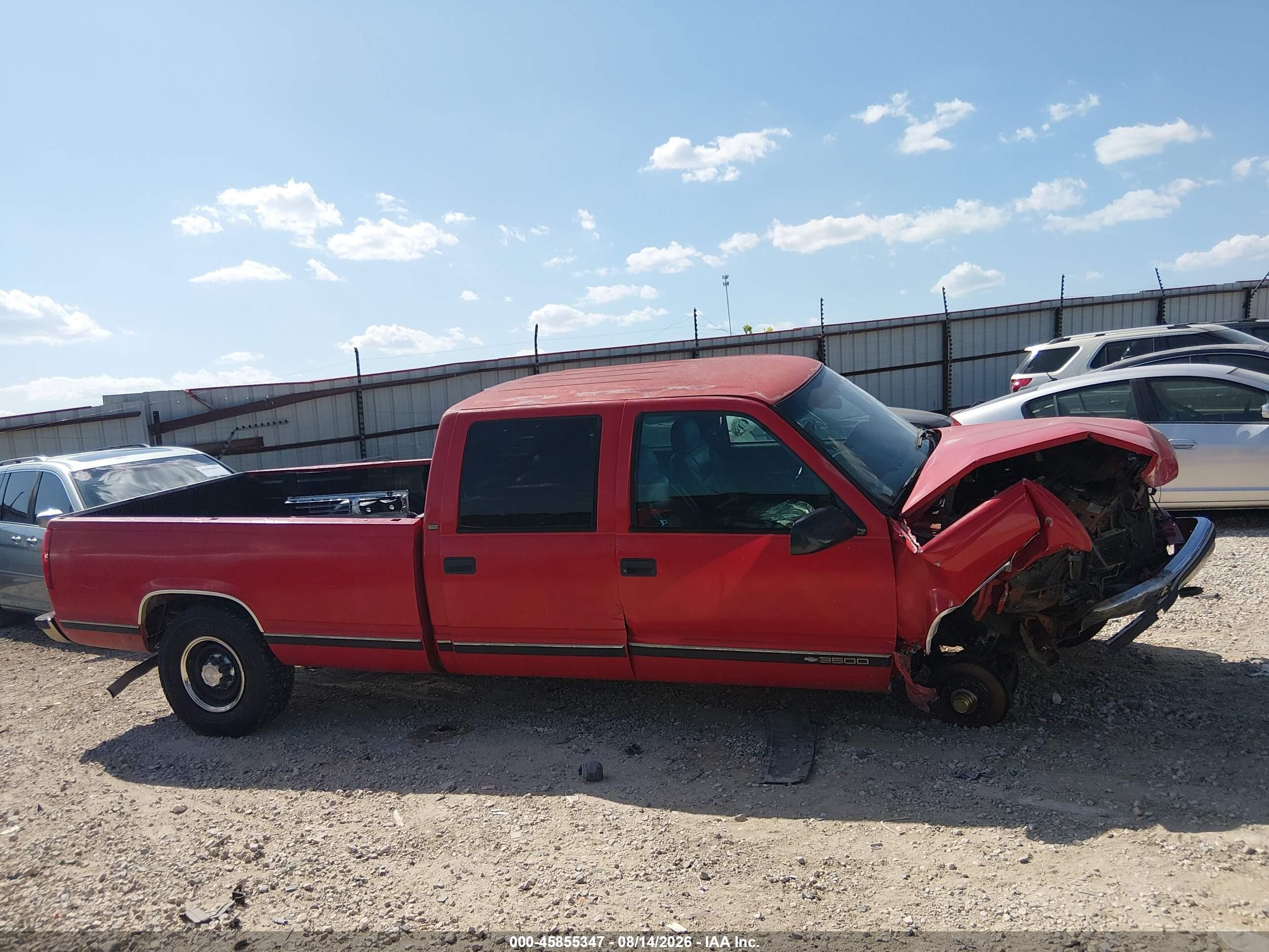 1998 Chevrolet C3500   Red vin: 1GCGC33R4WF014510
