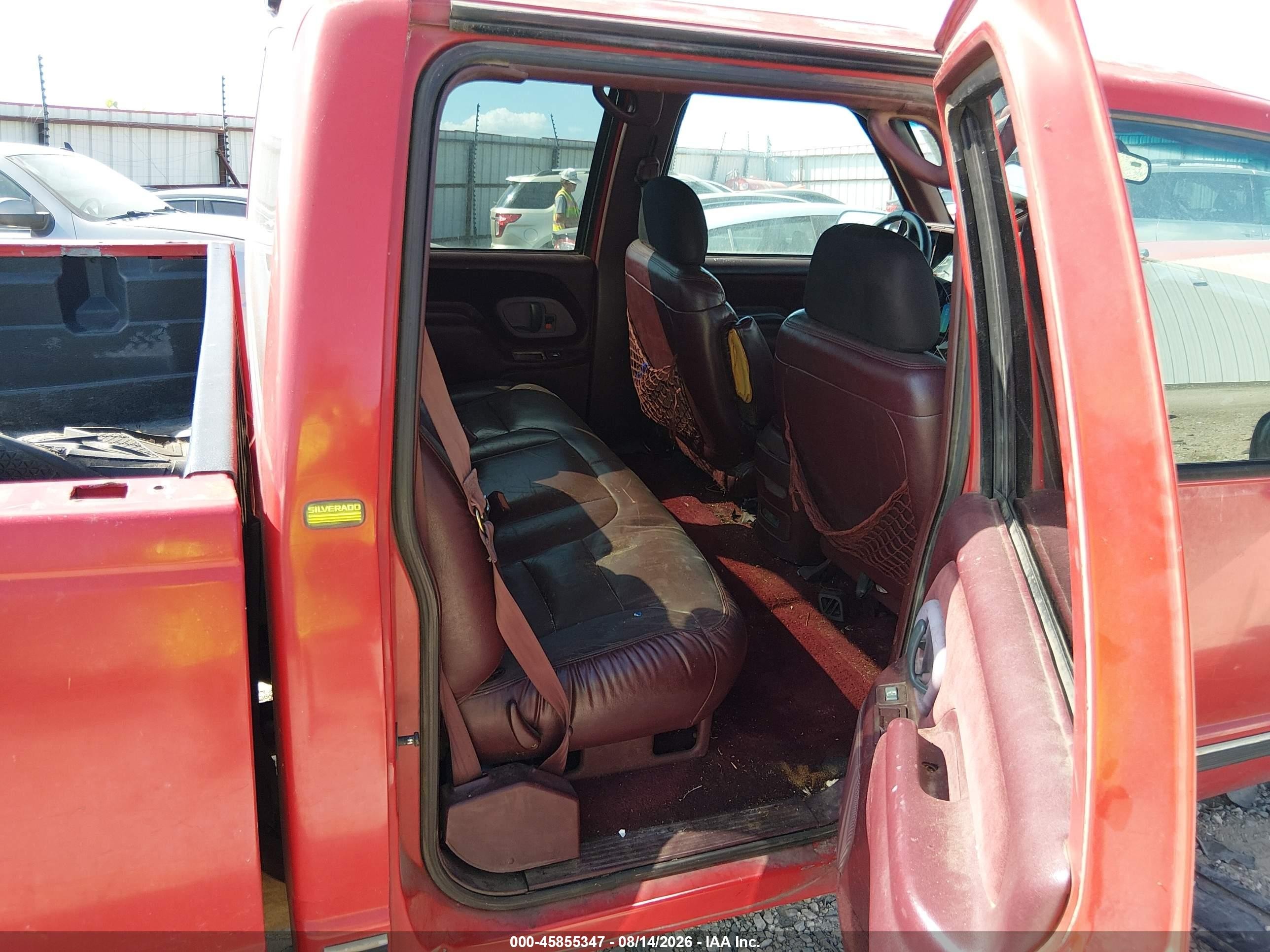 1998 Chevrolet C3500   Red vin: 1GCGC33R4WF014510