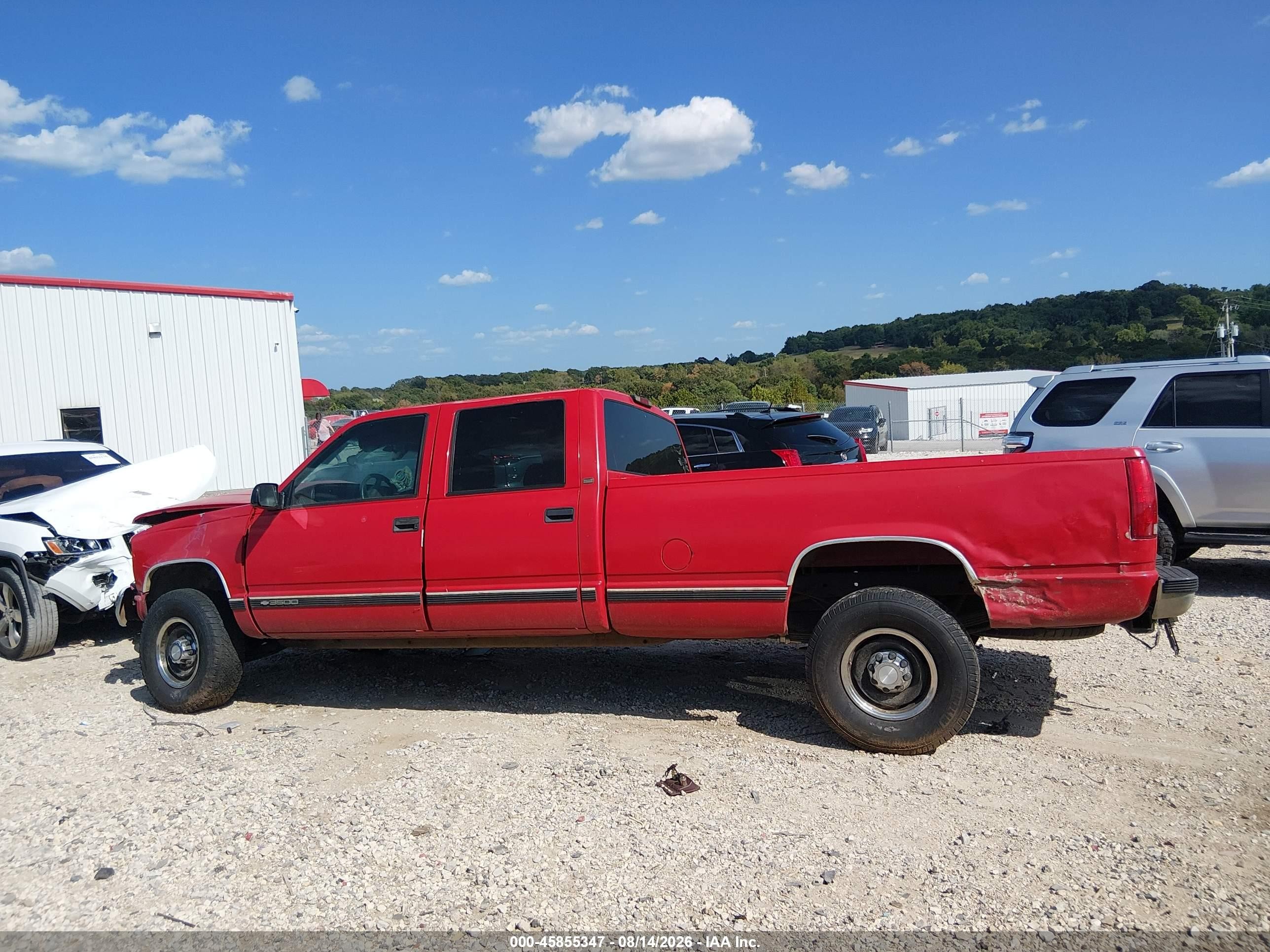 1998 Chevrolet C3500   Red vin: 1GCGC33R4WF014510