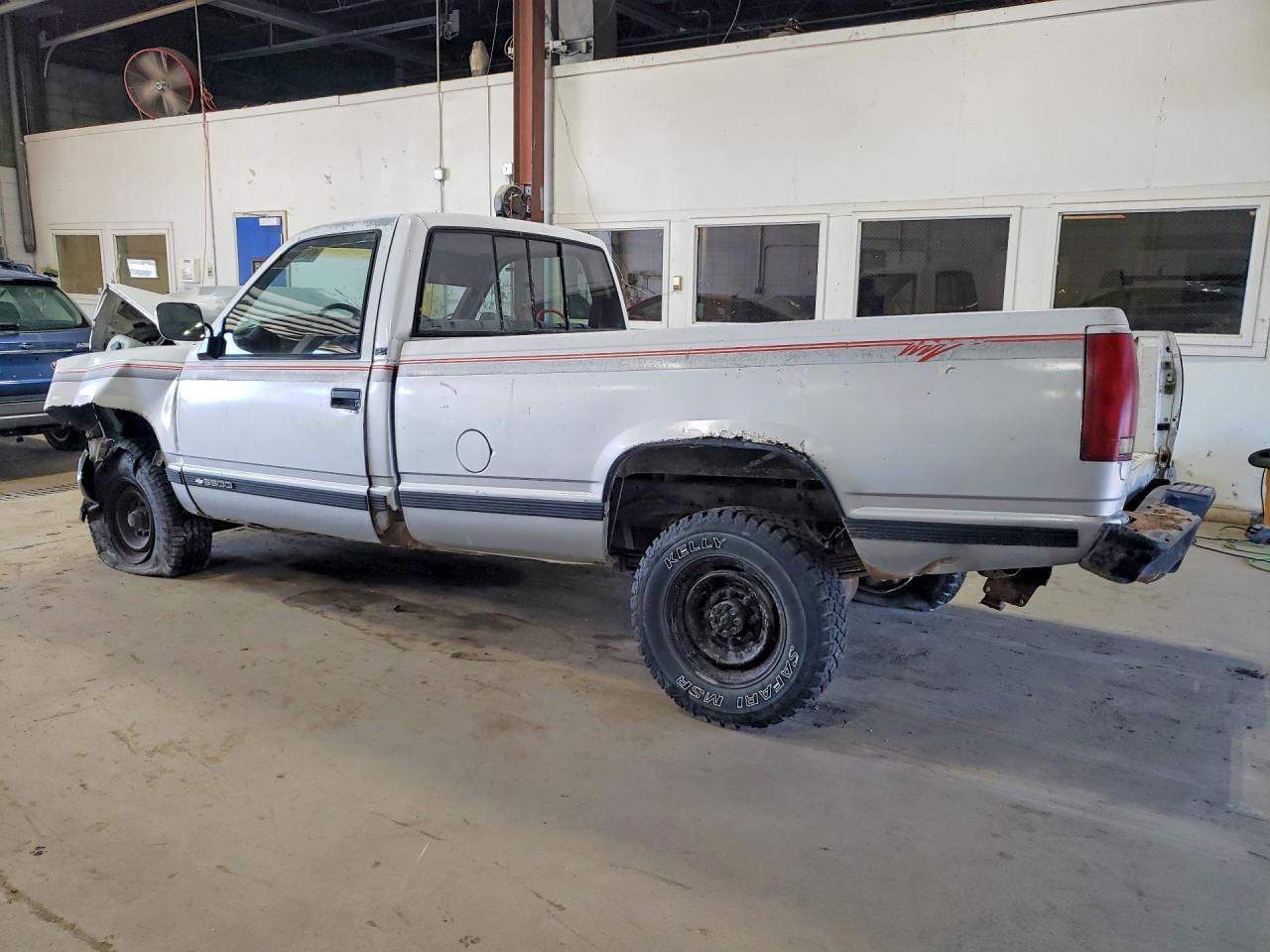 1988 Chevrolet Gmt-400 C3500 Двухцветный vin: 1GCGC34NXJE189306