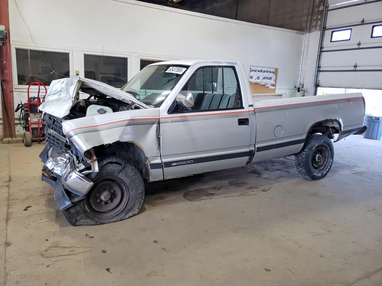 1988 Chevrolet Gmt-400 C3500 Двухцветный vin: 1GCGC34NXJE189306