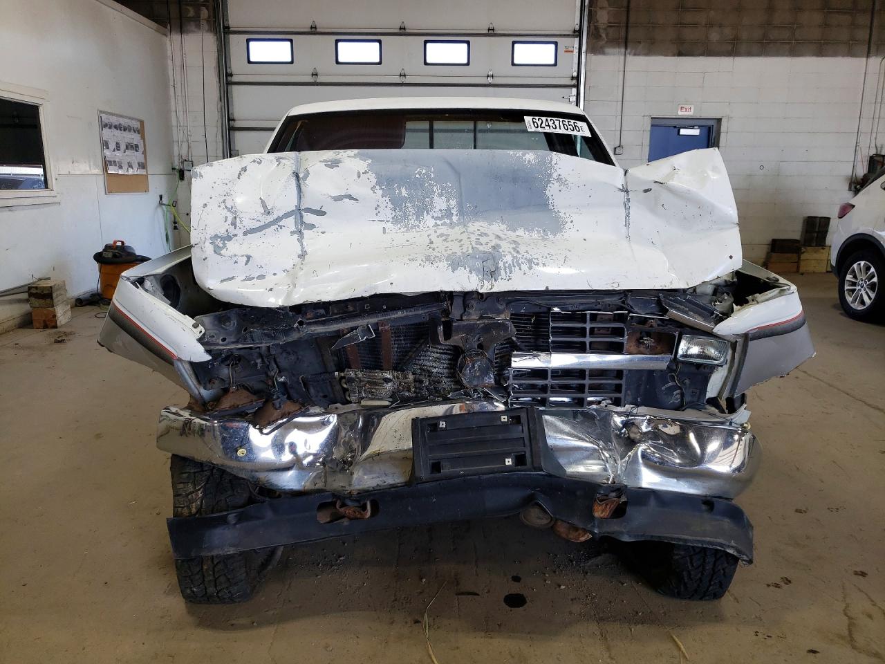 1988 Chevrolet Gmt-400 C3500 Двухцветный vin: 1GCGC34NXJE189306