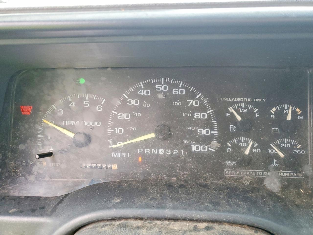 2000 Chevrolet Gmt-400 C3500 White vin: 1GCGC34R5YR128421