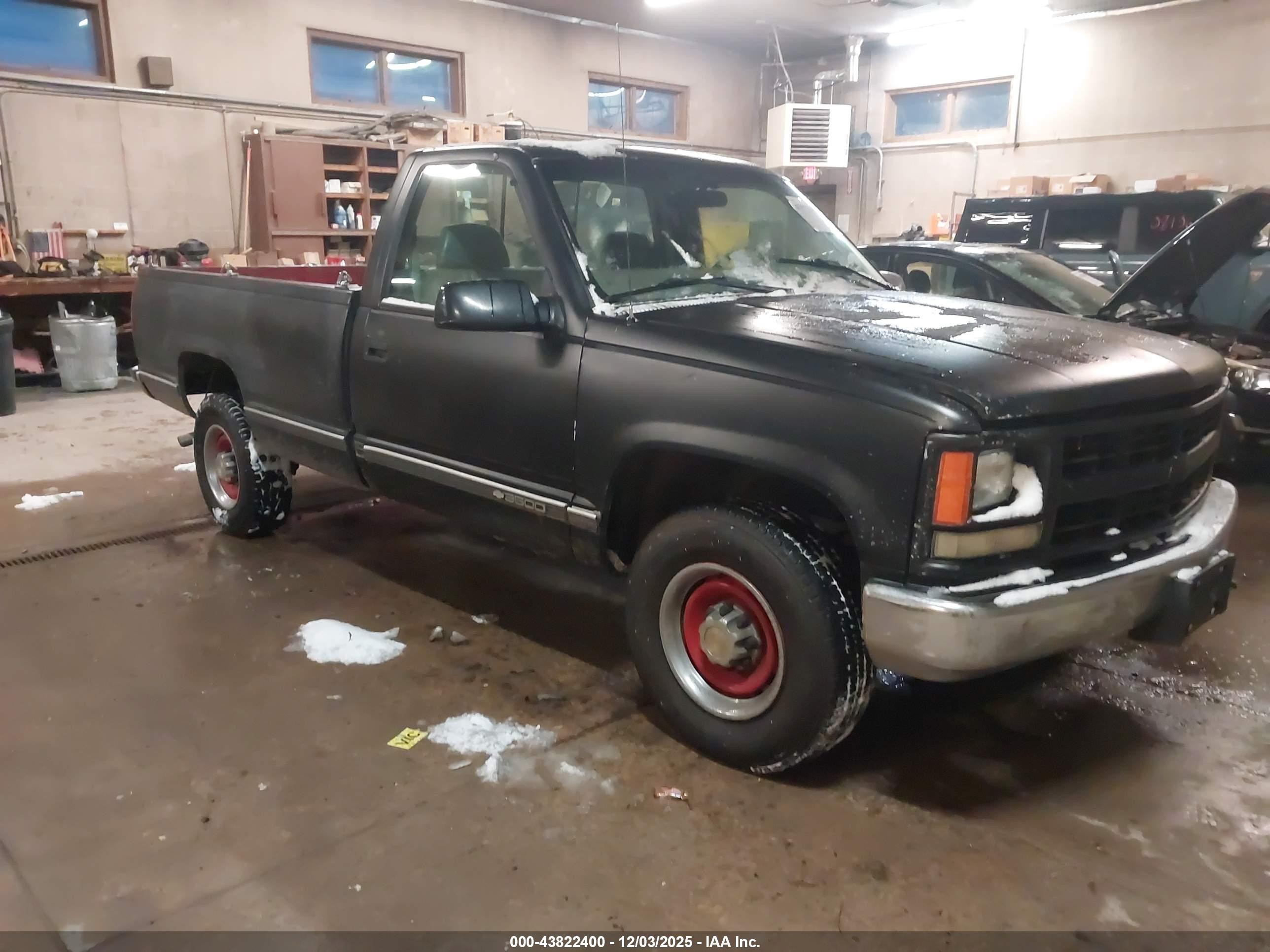 1998 Chevrolet C3500   Black vin: 1GCGC34R8WE178220