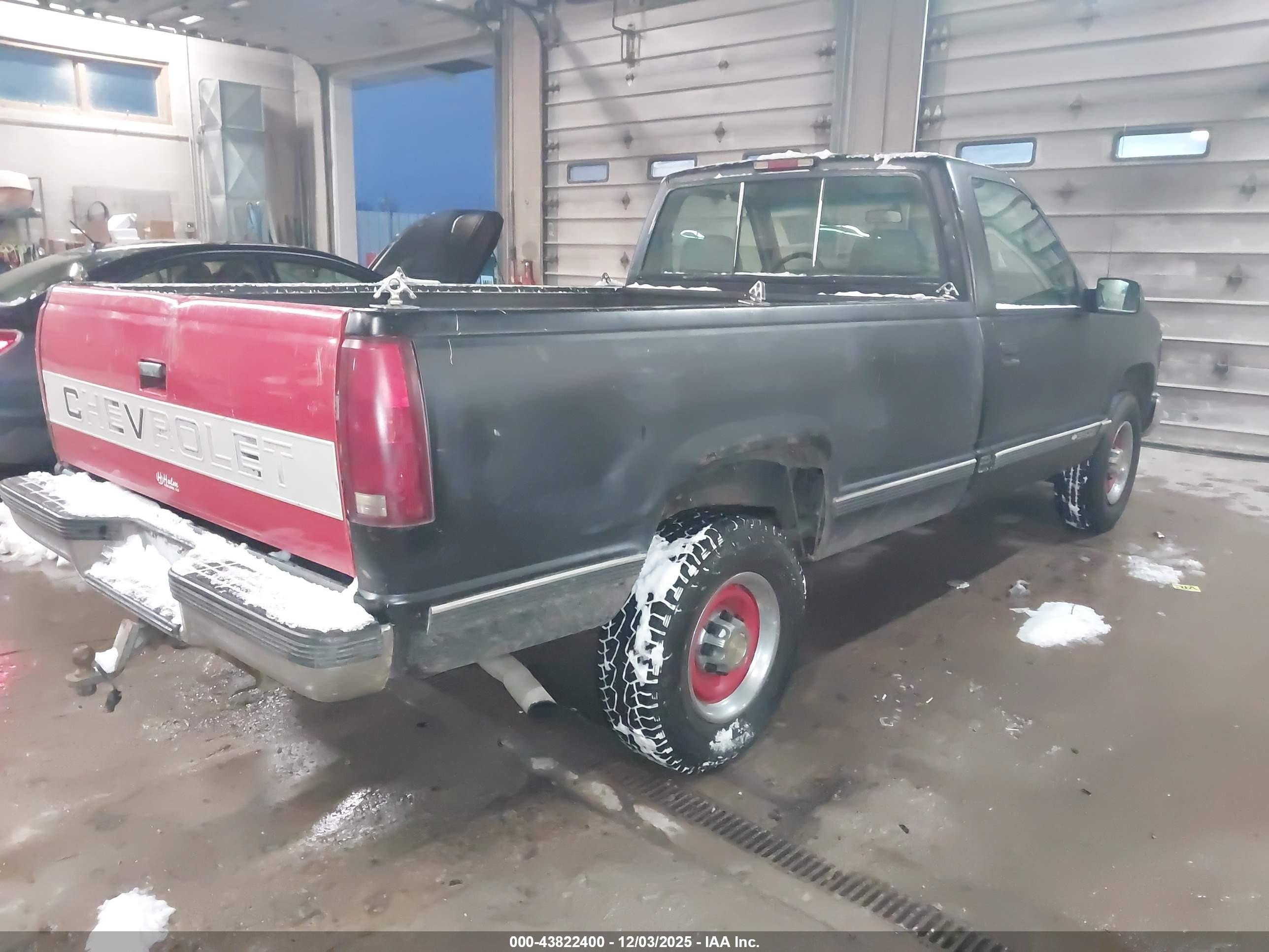 1998 Chevrolet C3500   Black vin: 1GCGC34R8WE178220