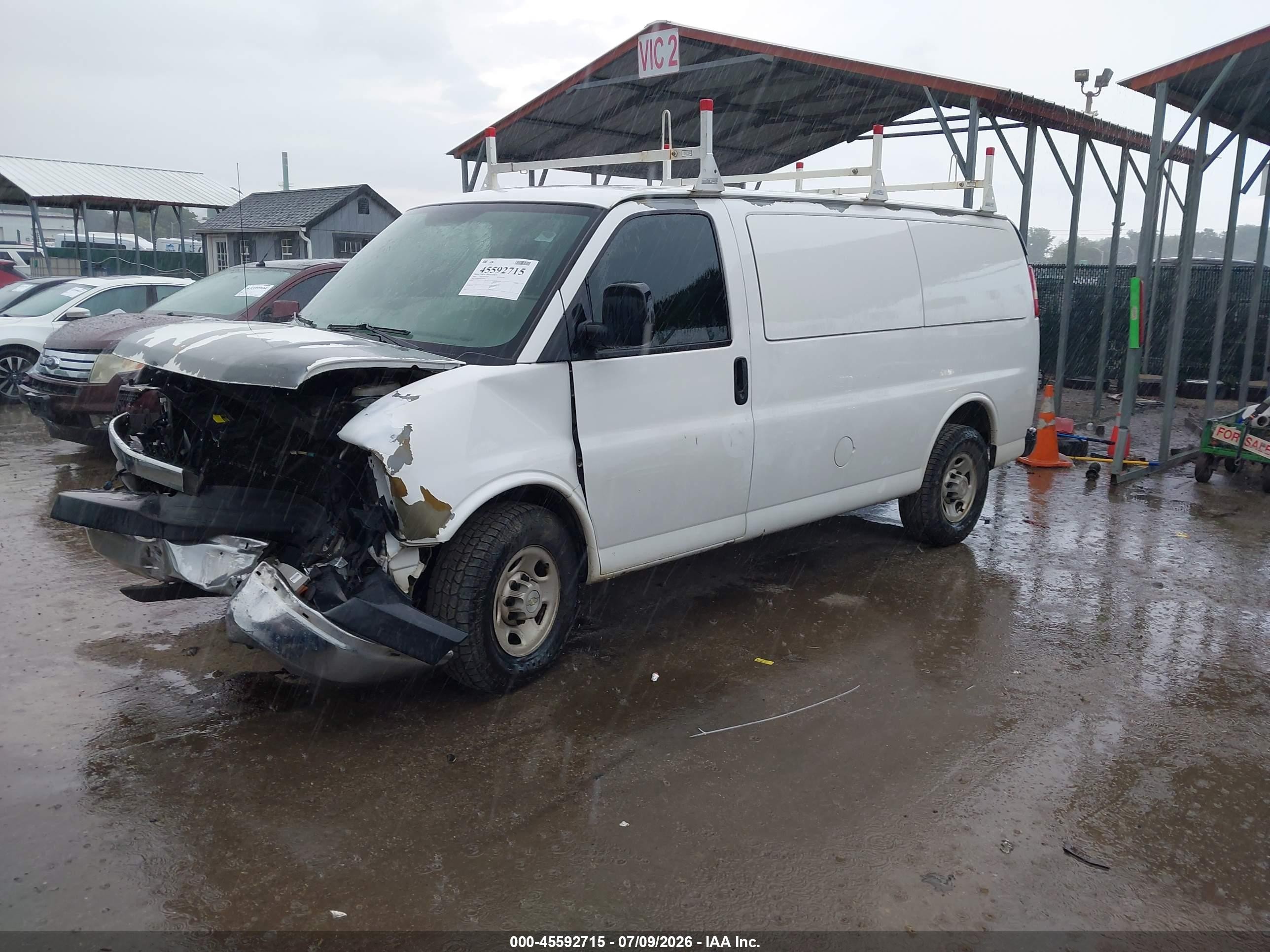 2009 Chevrolet Express Work Van Белый vin: 1GCGG25C091126911