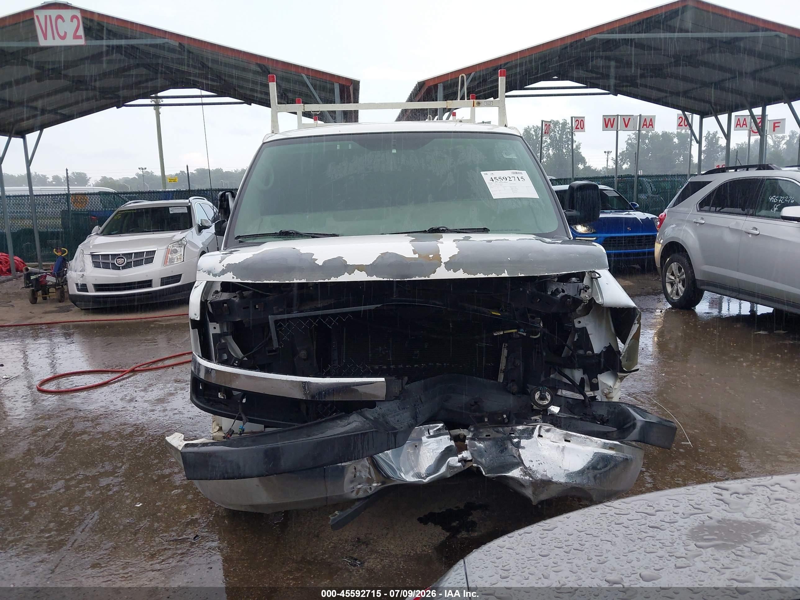 2009 Chevrolet Express Work Van Белый vin: 1GCGG25C091126911