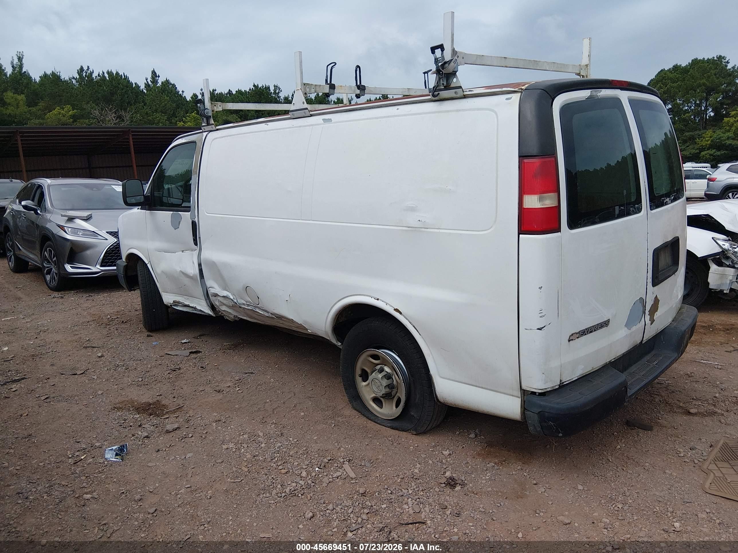 2009 Chevrolet Express Work Van White vin: 1GCGG25C291160669