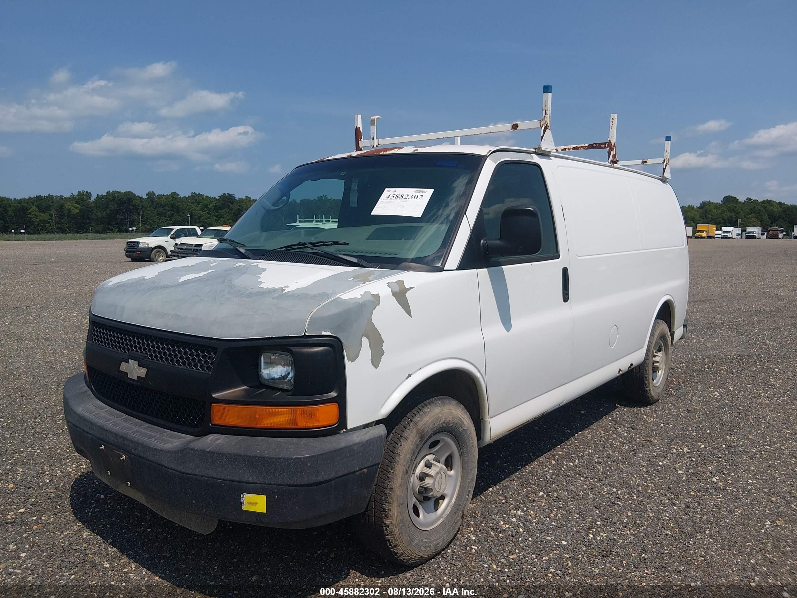 2008 Chevrolet Express Work Van White vin: 1GCGG25C881173652