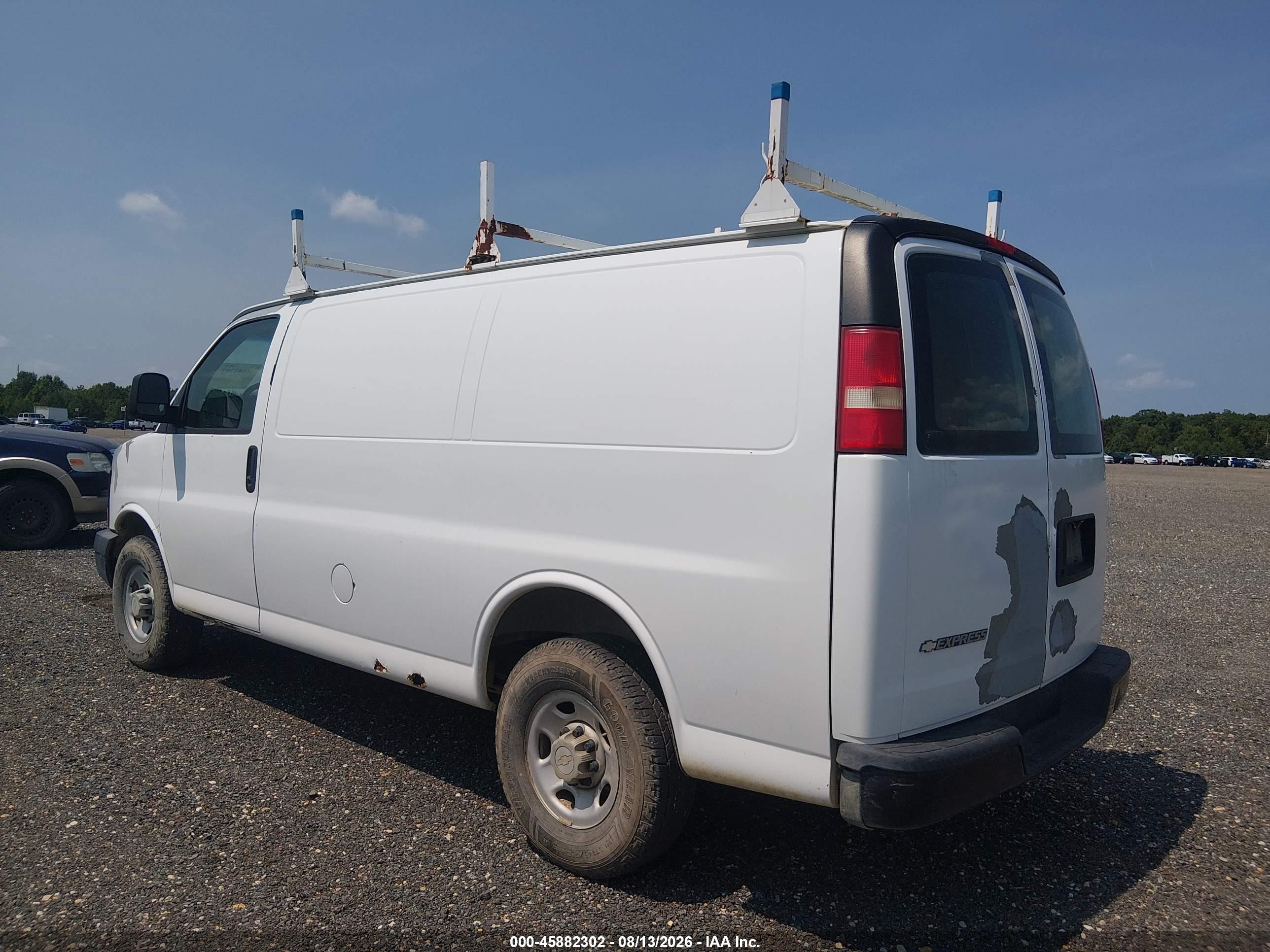 2008 Chevrolet Express Work Van White vin: 1GCGG25C881173652
