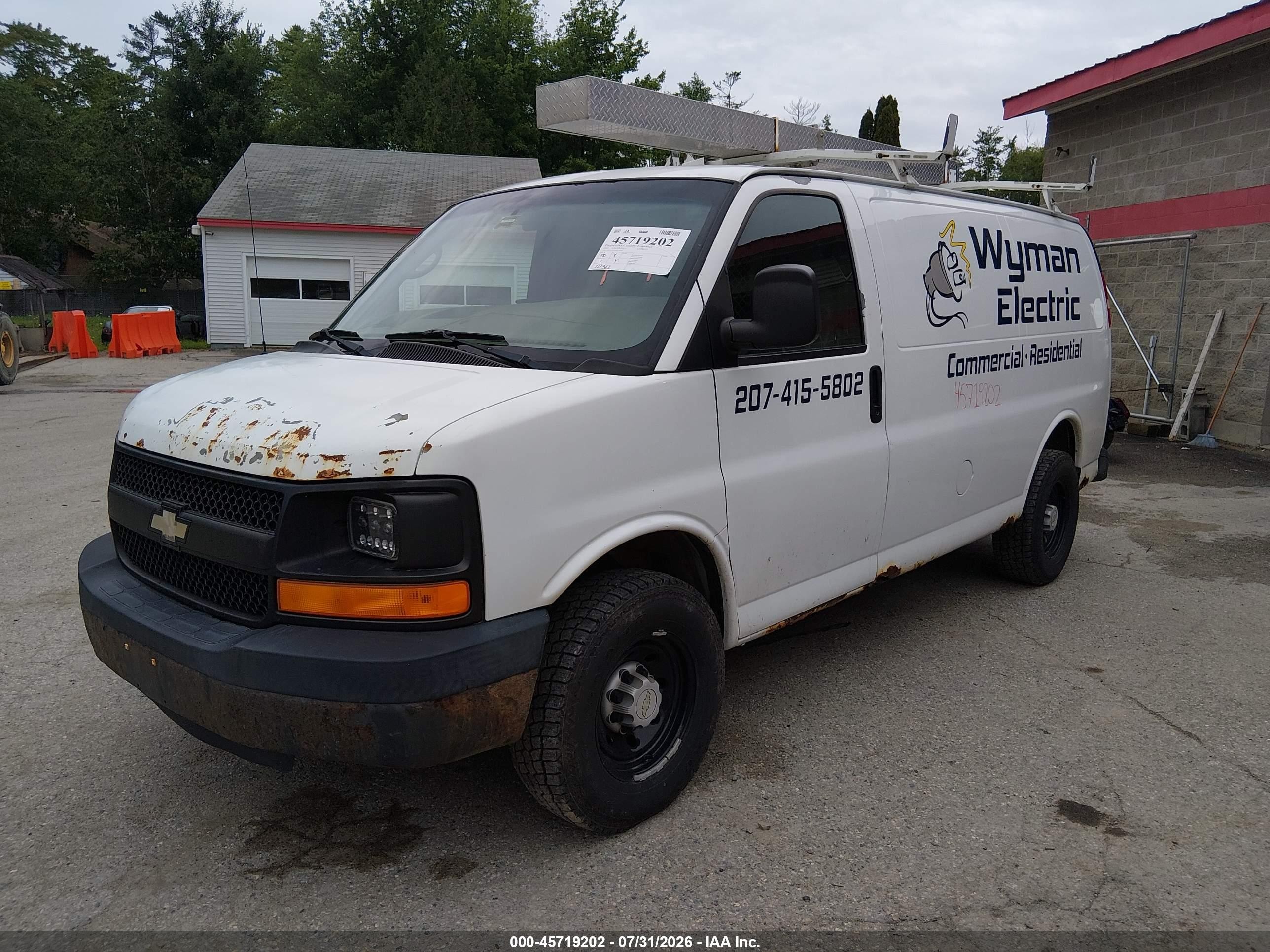 2008 Chevrolet Express Work Van White vin: 1GCGG25C981165950