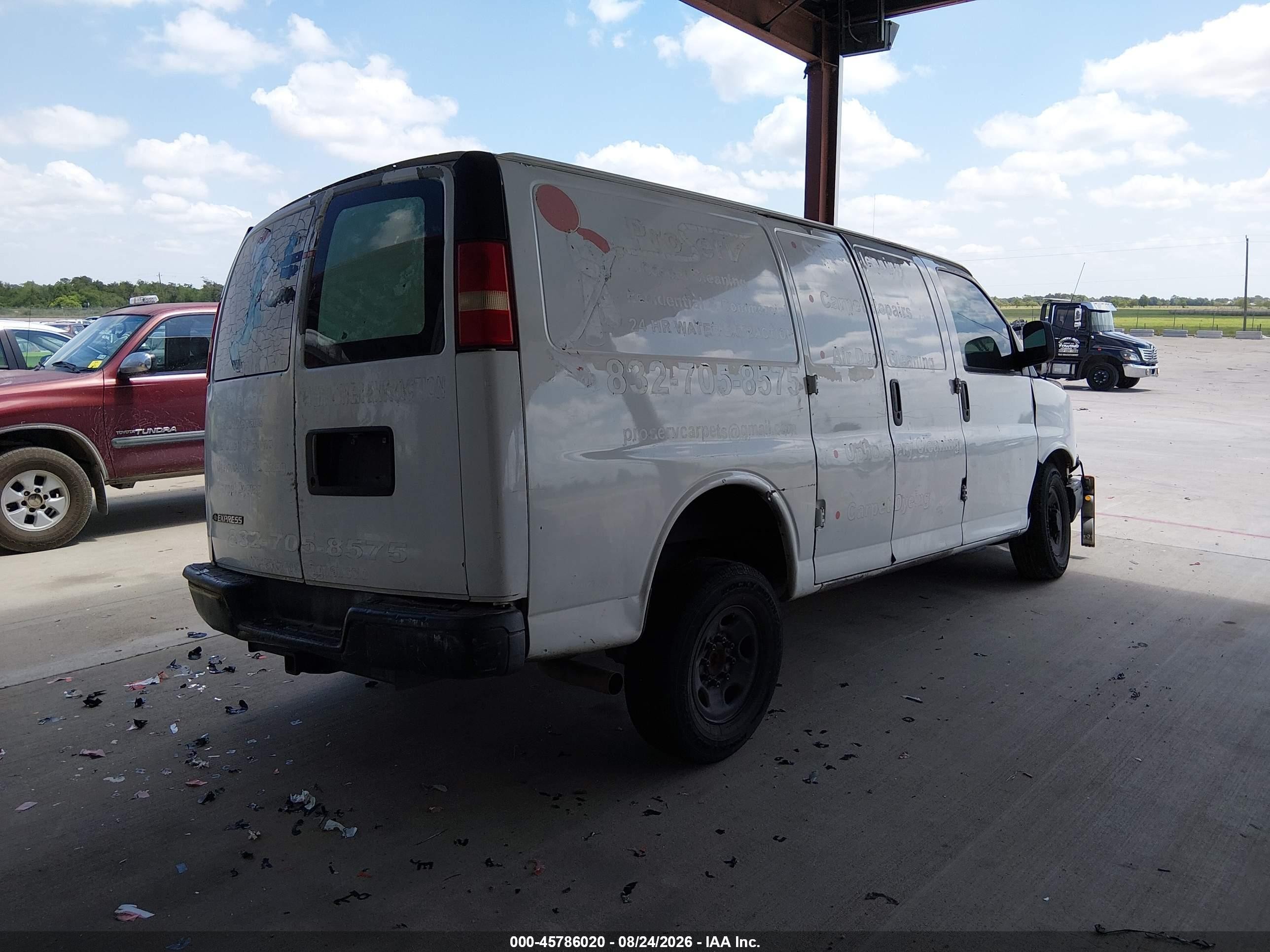 2009 Chevrolet Express Work Van White vin: 1GCGG25CX91130514