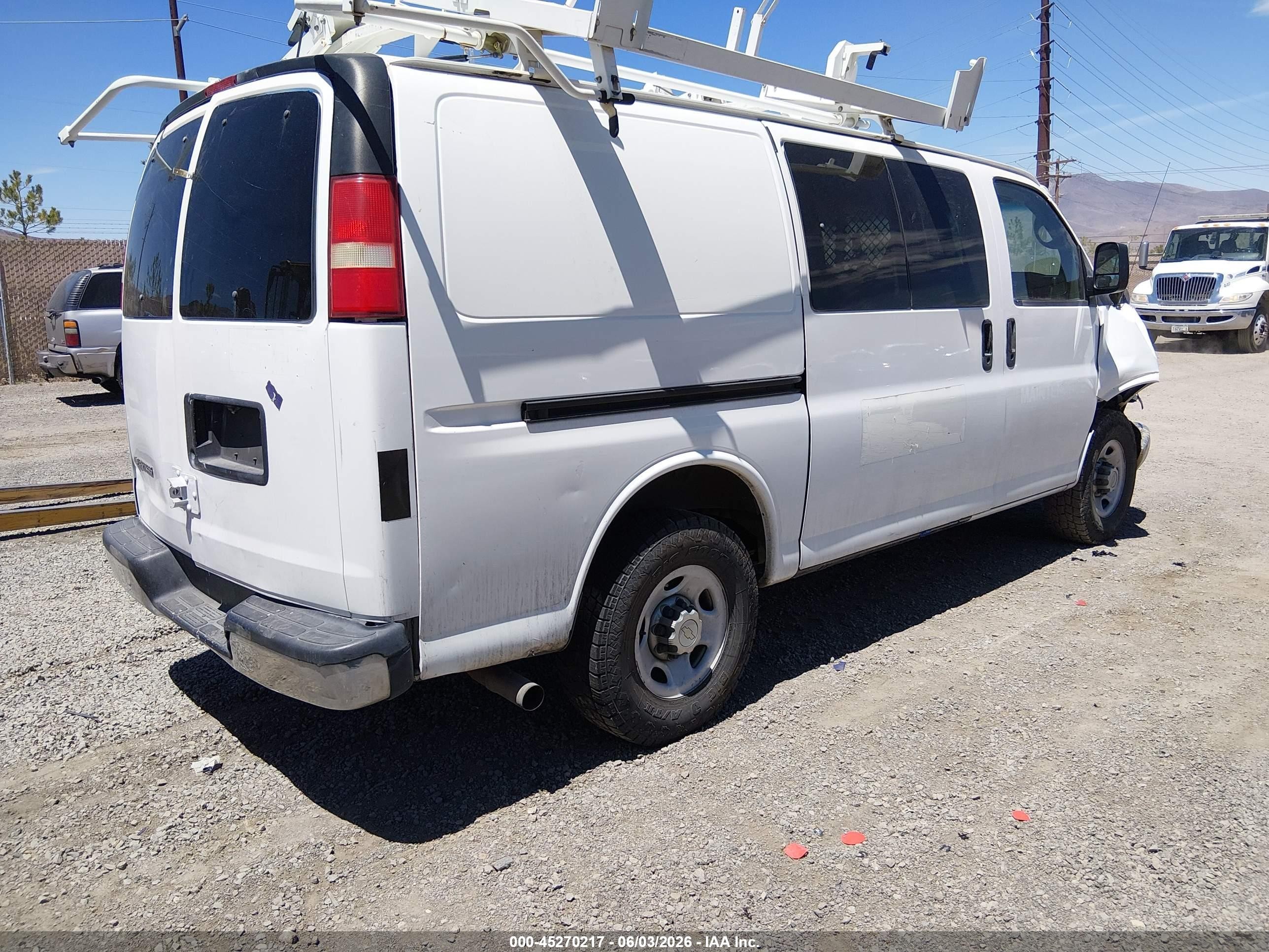2009 Chevrolet Express 2500 Work Van White vin: 1GCGG25K091162430