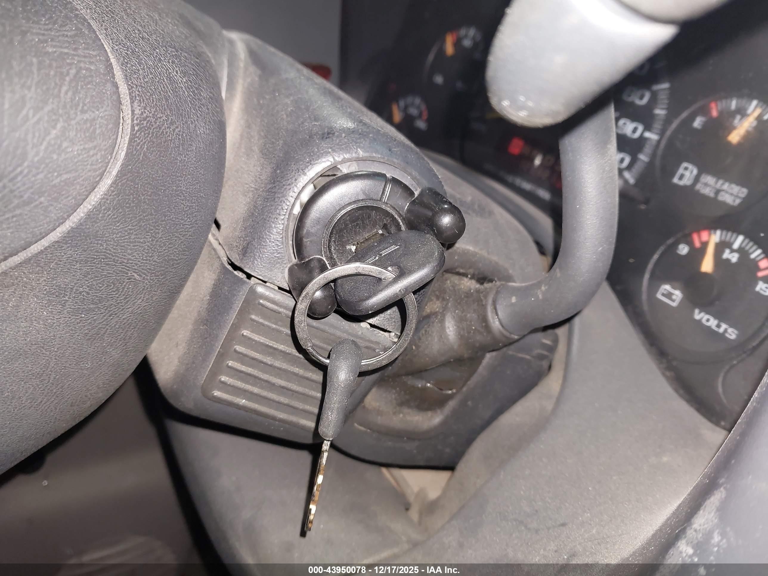 1997 Chevrolet Chevy Van   Белый vin: 1GCGG25R5V1013731