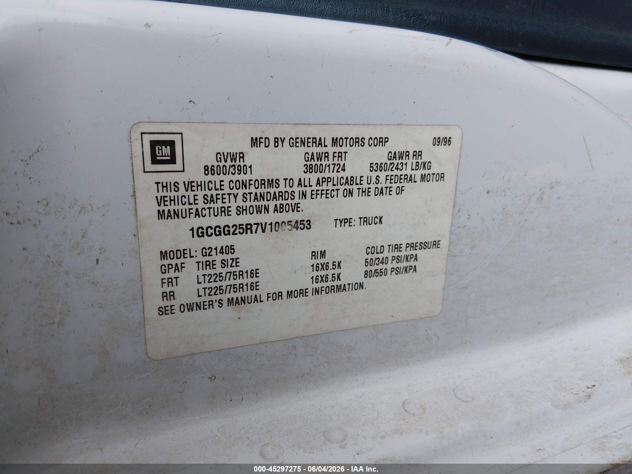 1997 Chevrolet Chevy Van   White vin: 1GCGG25R7V1005453