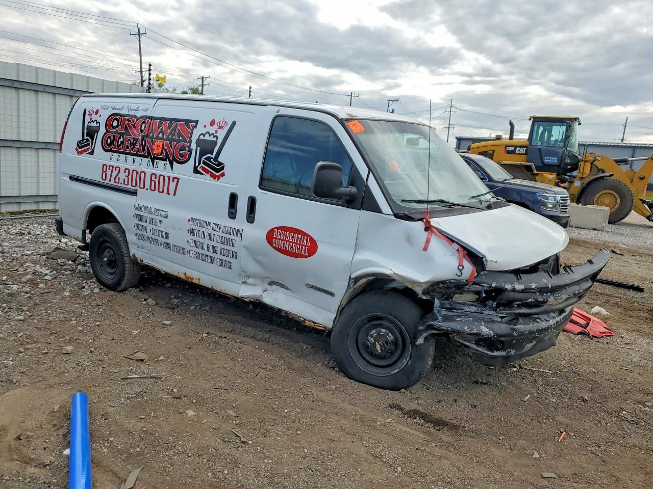 2002 Chevrolet Express G2500 Белый vin: 1GCGG25R821169614