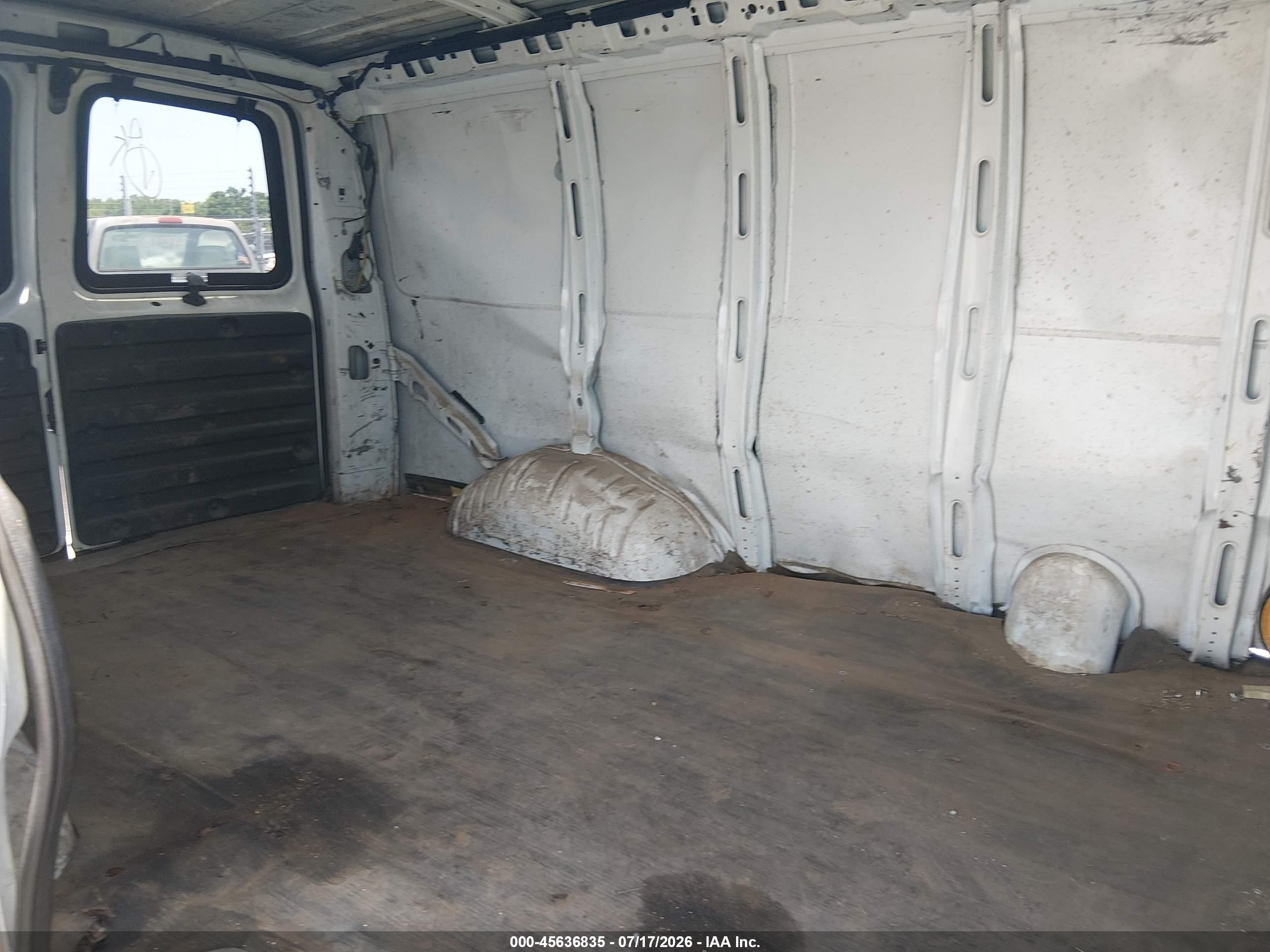 2006 Chevrolet Express Y3h Paratransit Белый vin: 1GCGG25U661255739