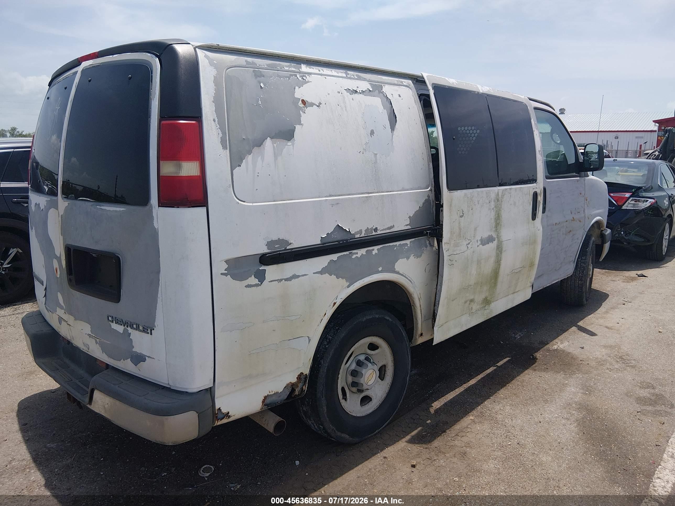 2006 Chevrolet Express Y3h Paratransit Белый vin: 1GCGG25U661255739