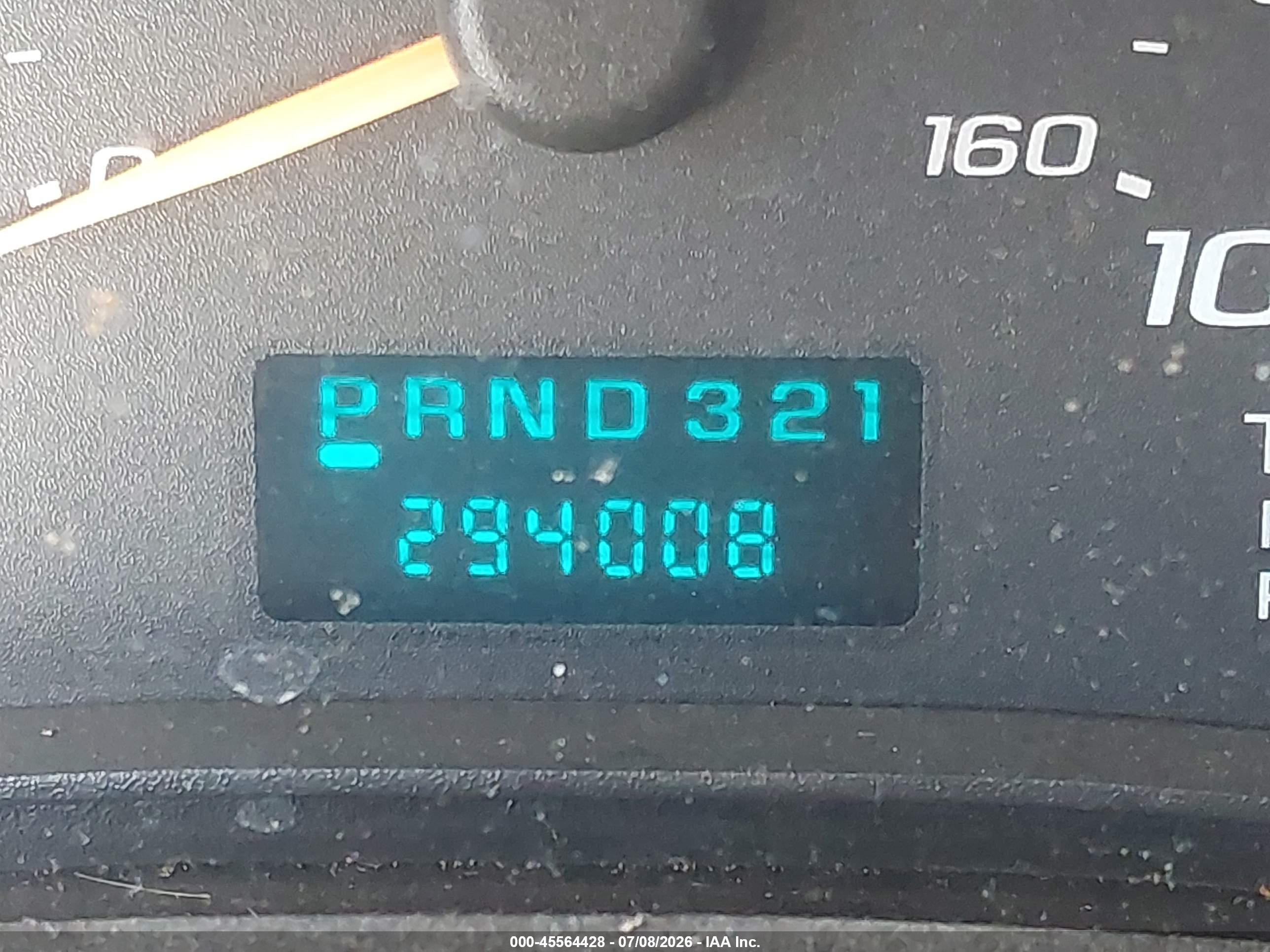 2005 Chevrolet Express   White vin: 1GCGG25V251201832