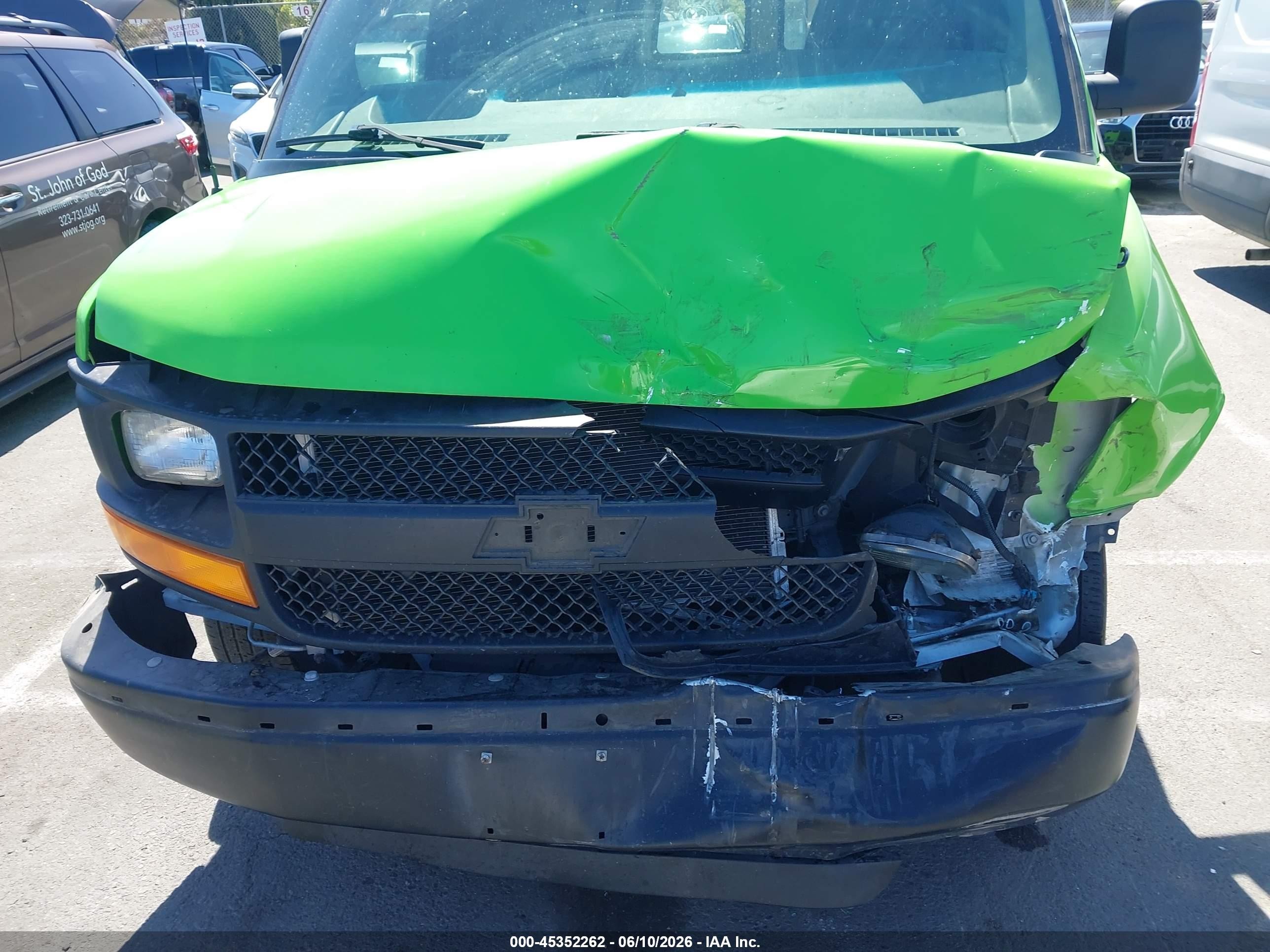2007 Chevrolet Express Work Van Green vin: 1GCGG25V371171369