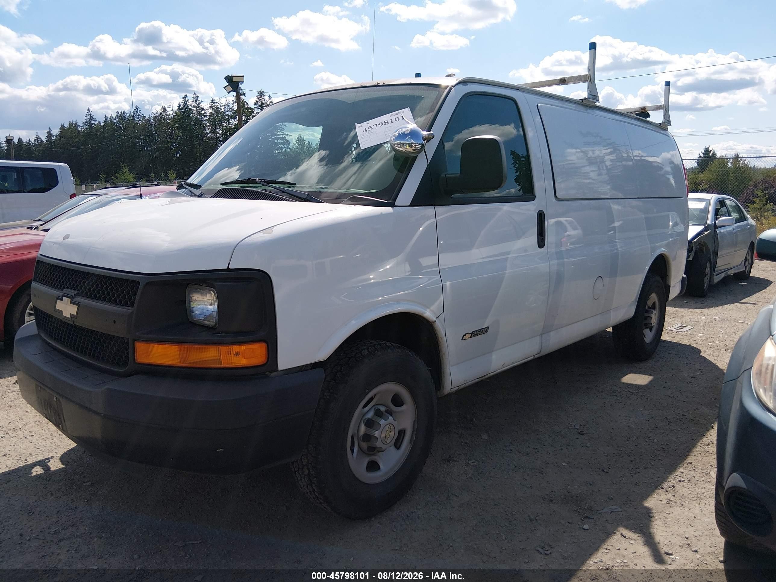 2006 Chevrolet Express Work Van White vin: 1GCGG25V661233653