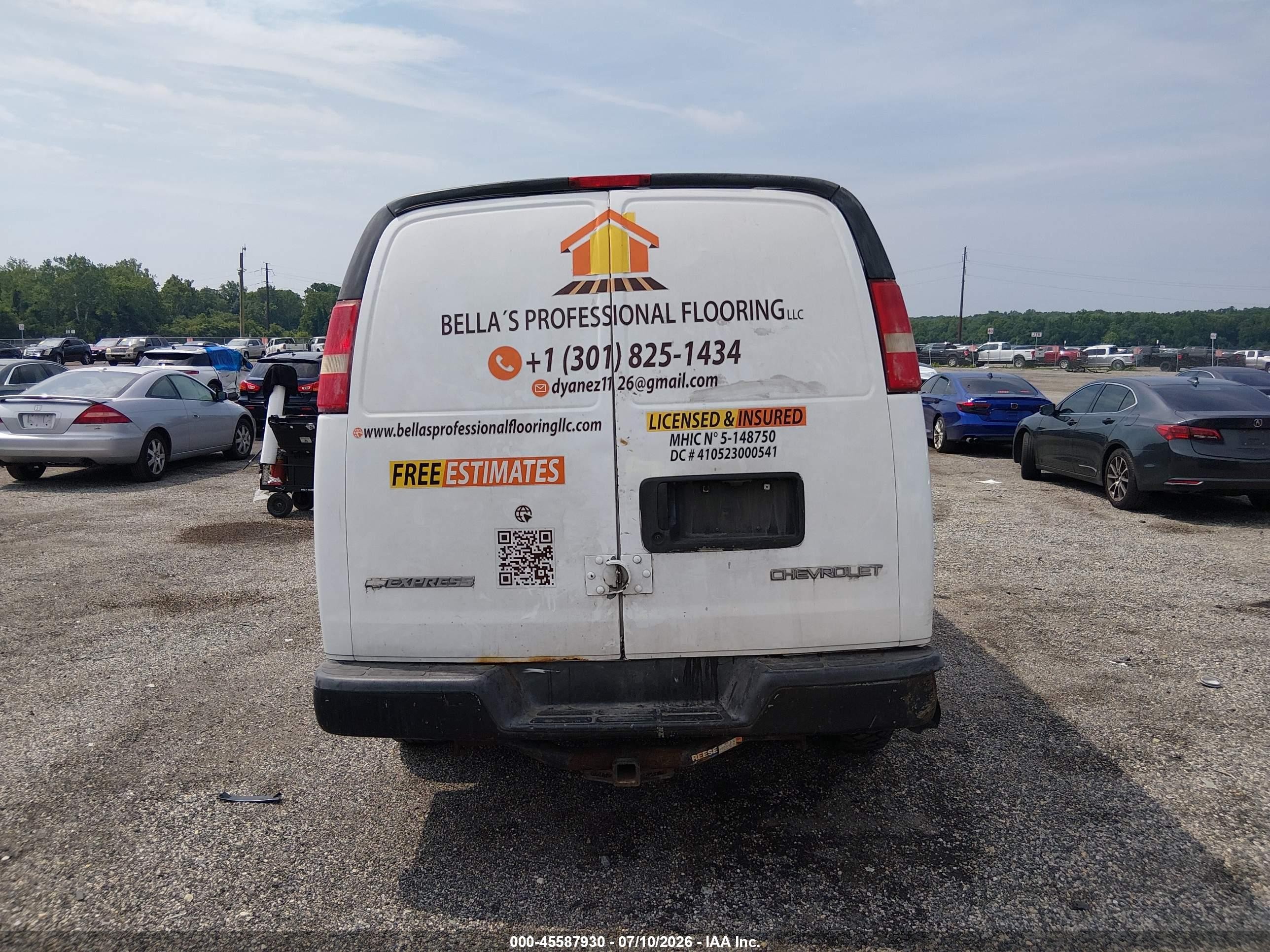 2006 Chevrolet Express Work Van Белый vin: 1GCGG25V661264207